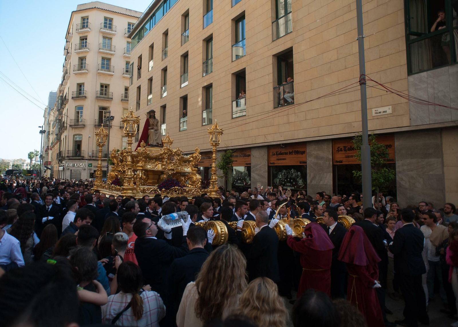 Las fotos de Estudiantes en el Lunes Santo en Málaga