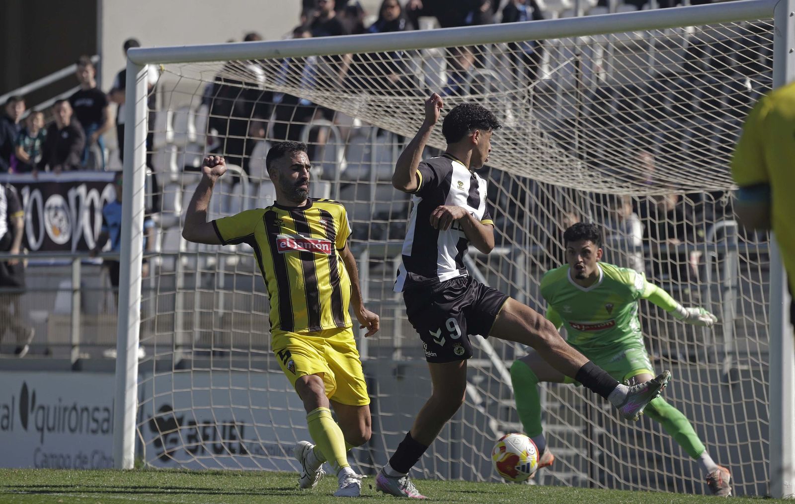 Las mejores fotos del Balona - San Roque de Lepe de Tercera Federación