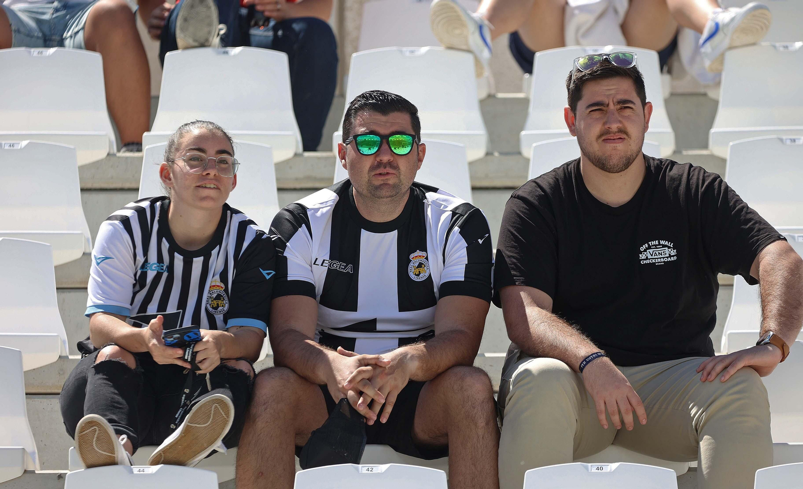 Búscate en el Ciudad de La Línea durante el Balona - Cartagena B de Segunda RFEF