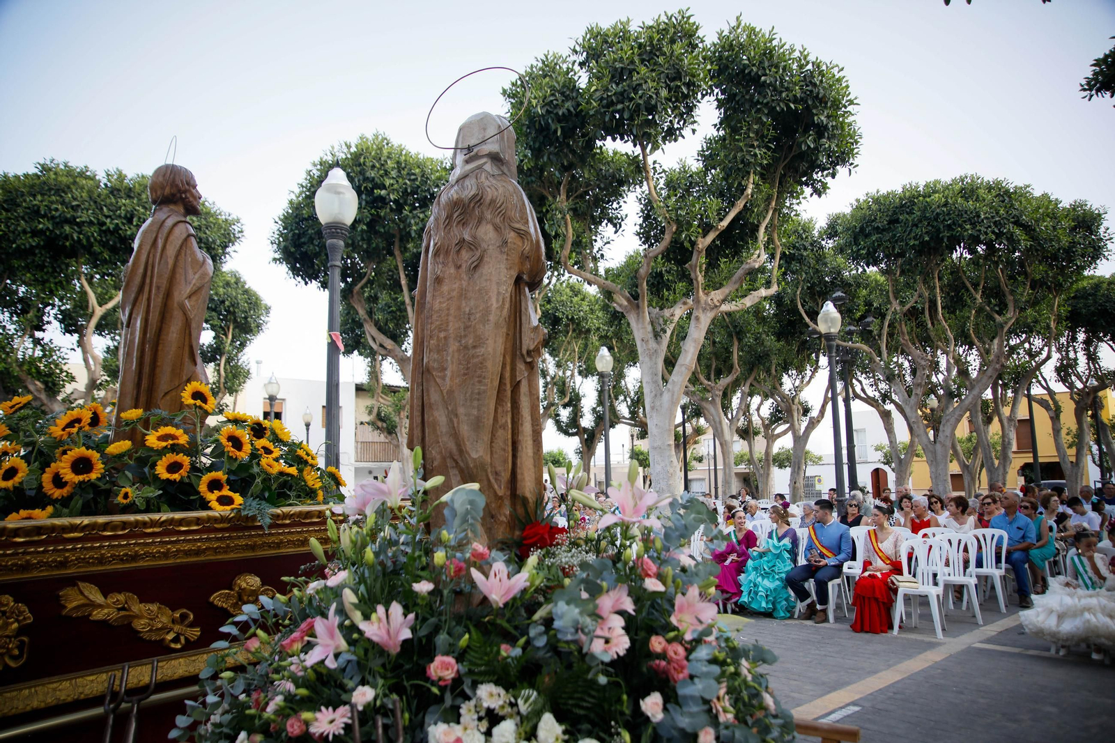 Ofrenda floral y misa durante la última jornada de las fiestas de Campohermoso Ofrenda floral y misa durante la última jornada de las fiestas de Campohermoso