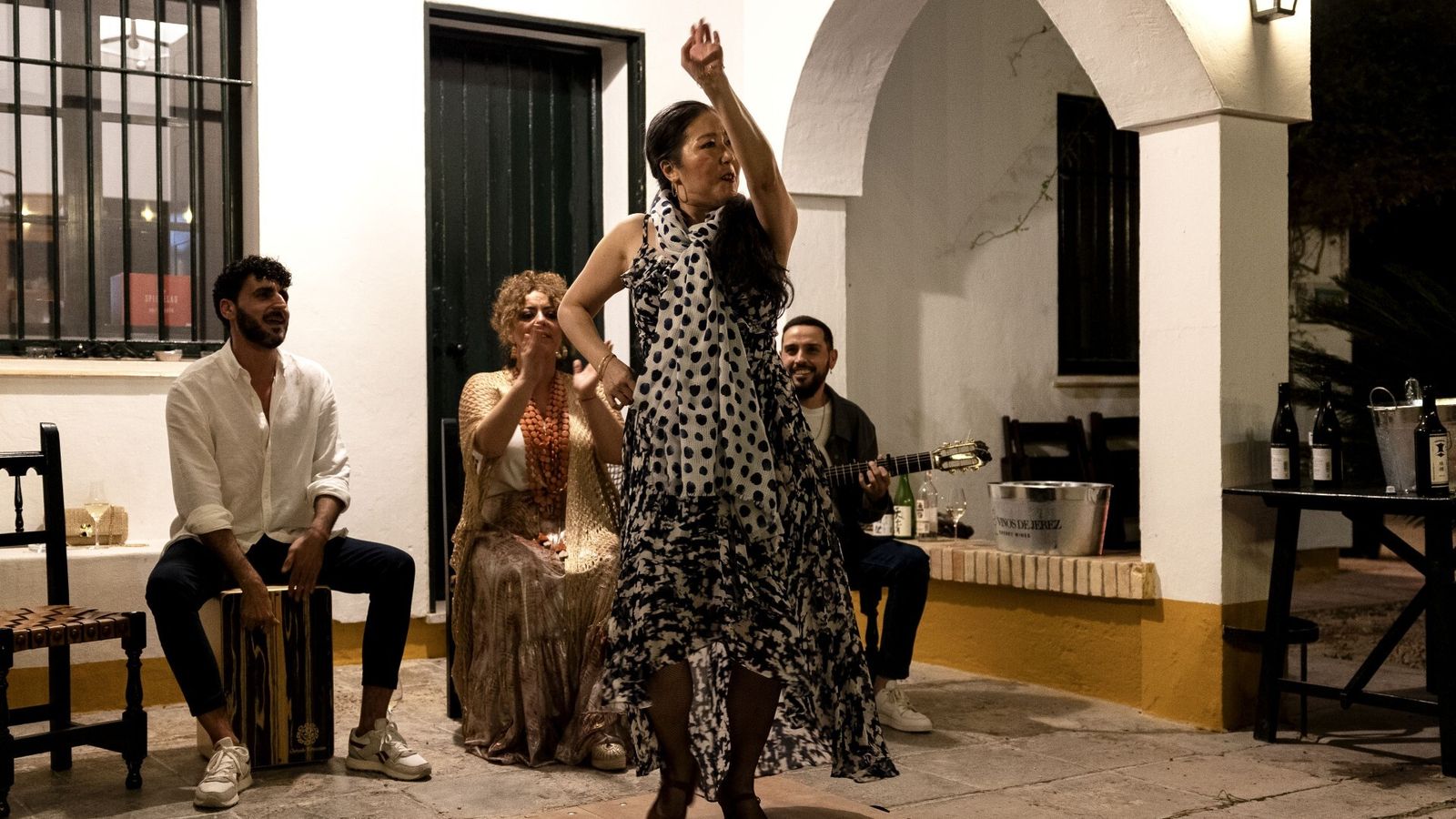 Rocio Parrilla, Jesús Madriles, Curro Santos yo Harumi Hata, durante la actuación flamenca.