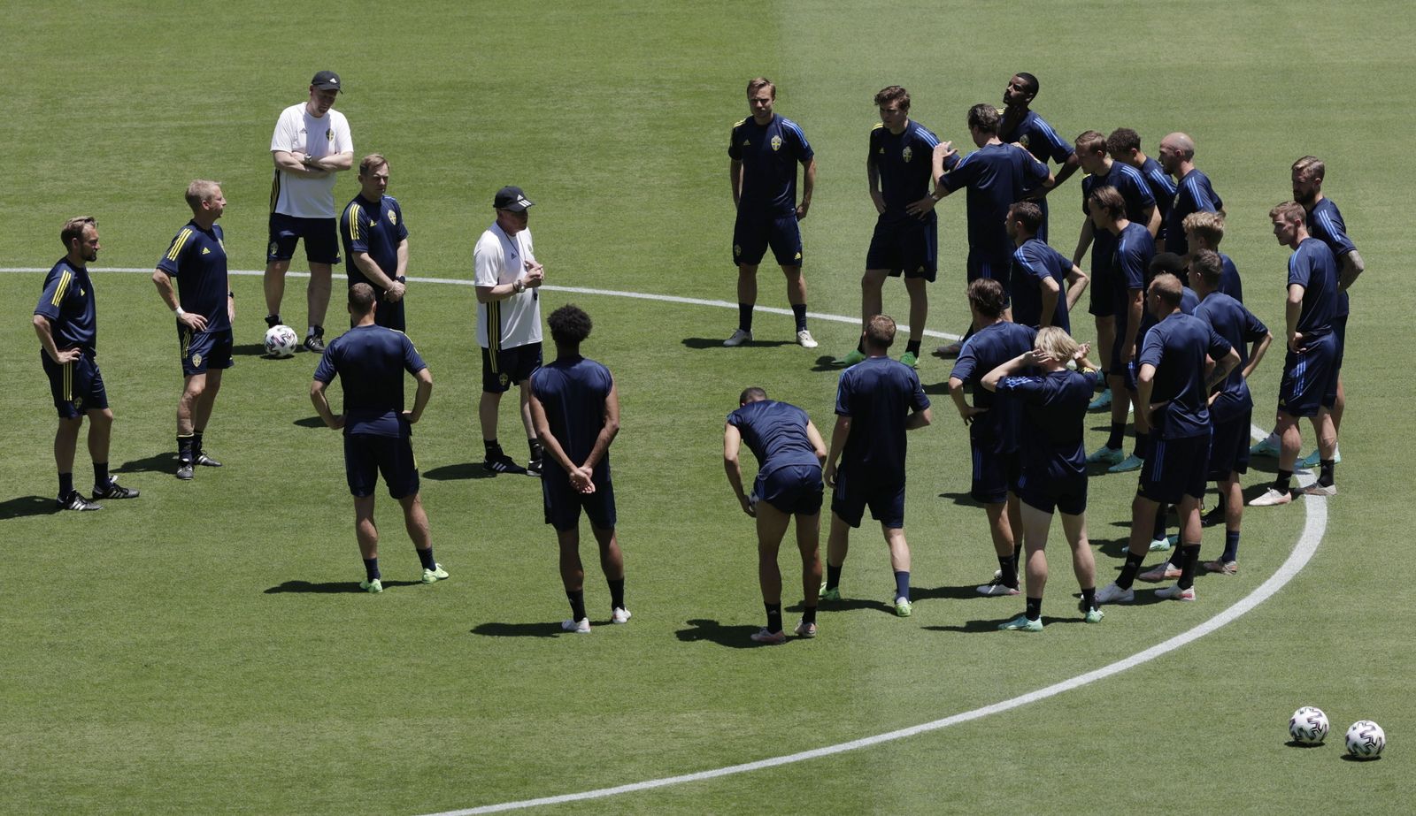 ¡Suecia entrena a las 14:30 en La Cartuja con 33 grados!