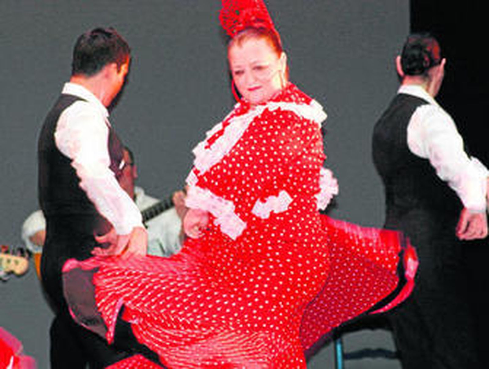 El año pasado se celebro el XXX aniversario del grupo de Coros y Danzas.