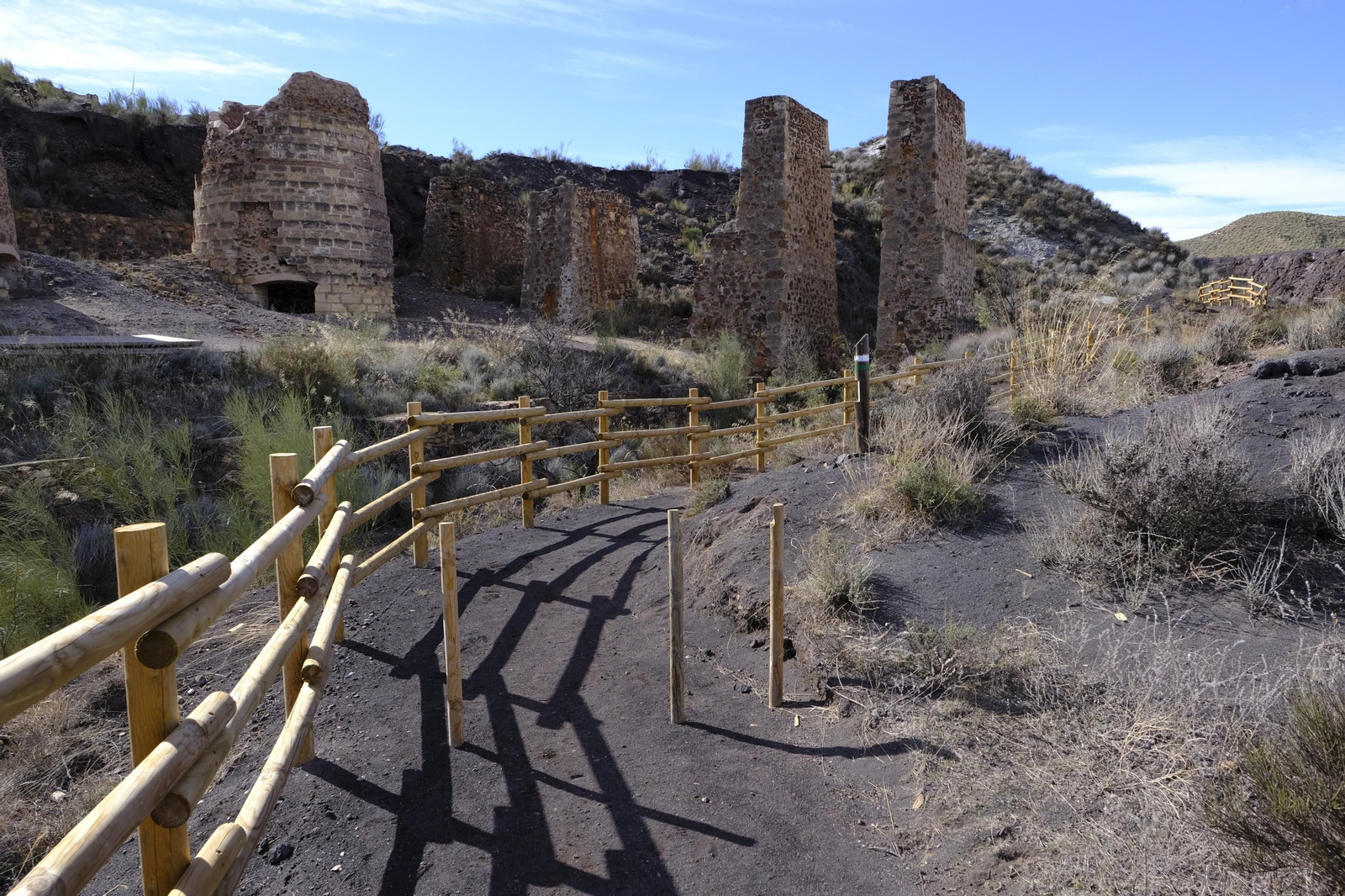 Fotogalería hornos de calcinación en Lucainena de las Torres.  Almería
