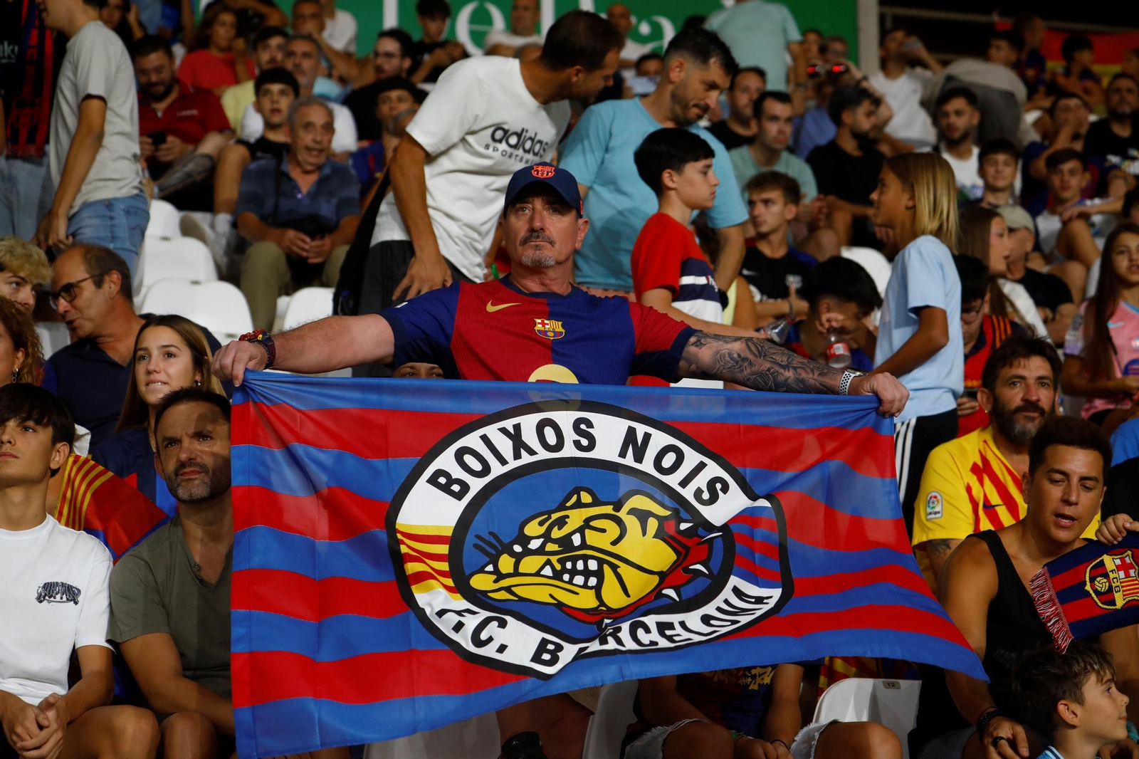 Las mejores fotos del Barcelona - Racing Club de la final del Mundial de Clubes juvenil en El Arcángel