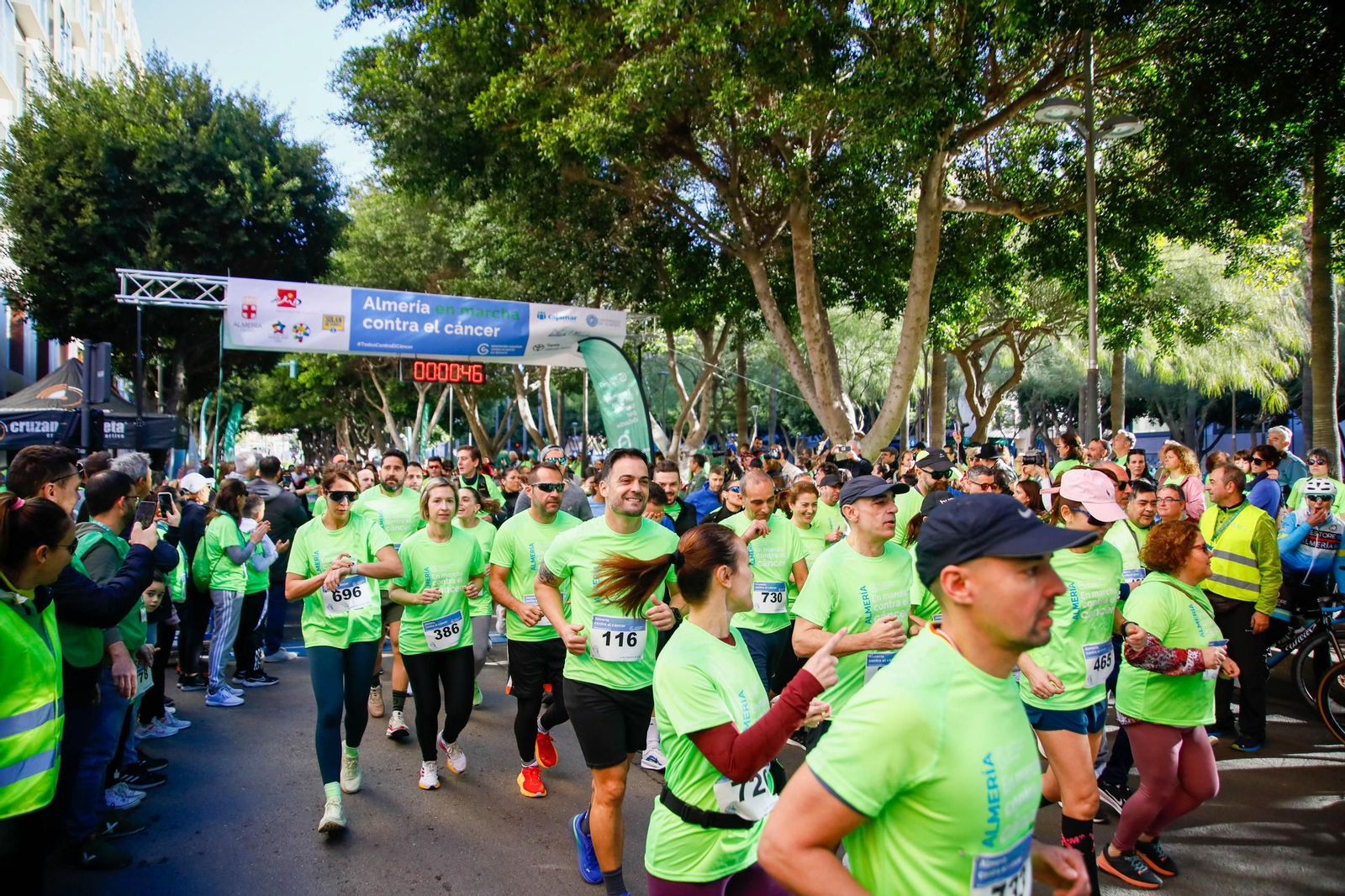 Imágenes de la Carrera contra el Cáncer de Almería