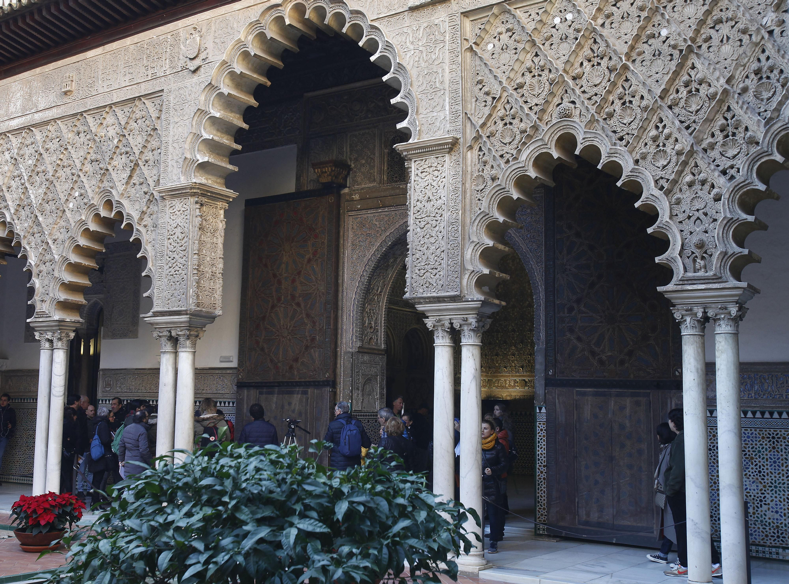 Restauración de las puertas del Patio de las Doncellas en el Alcázar