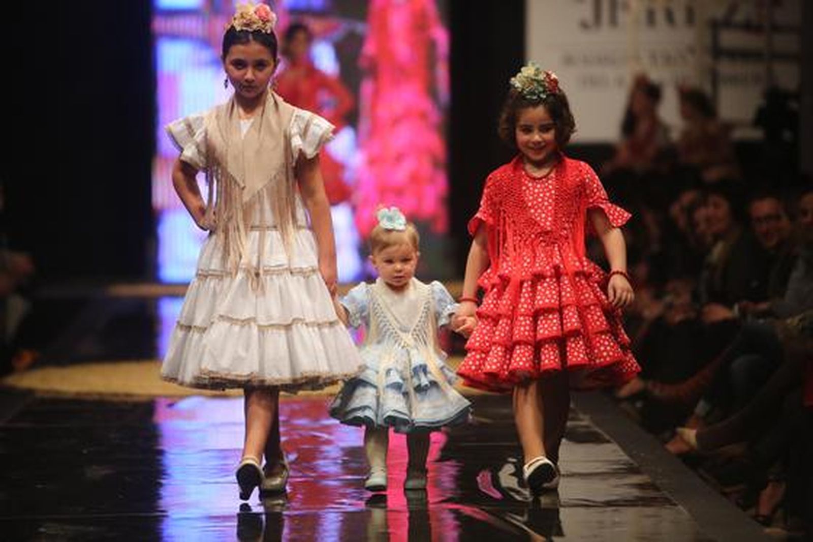 Las imágenes del desfile de Merche Moy