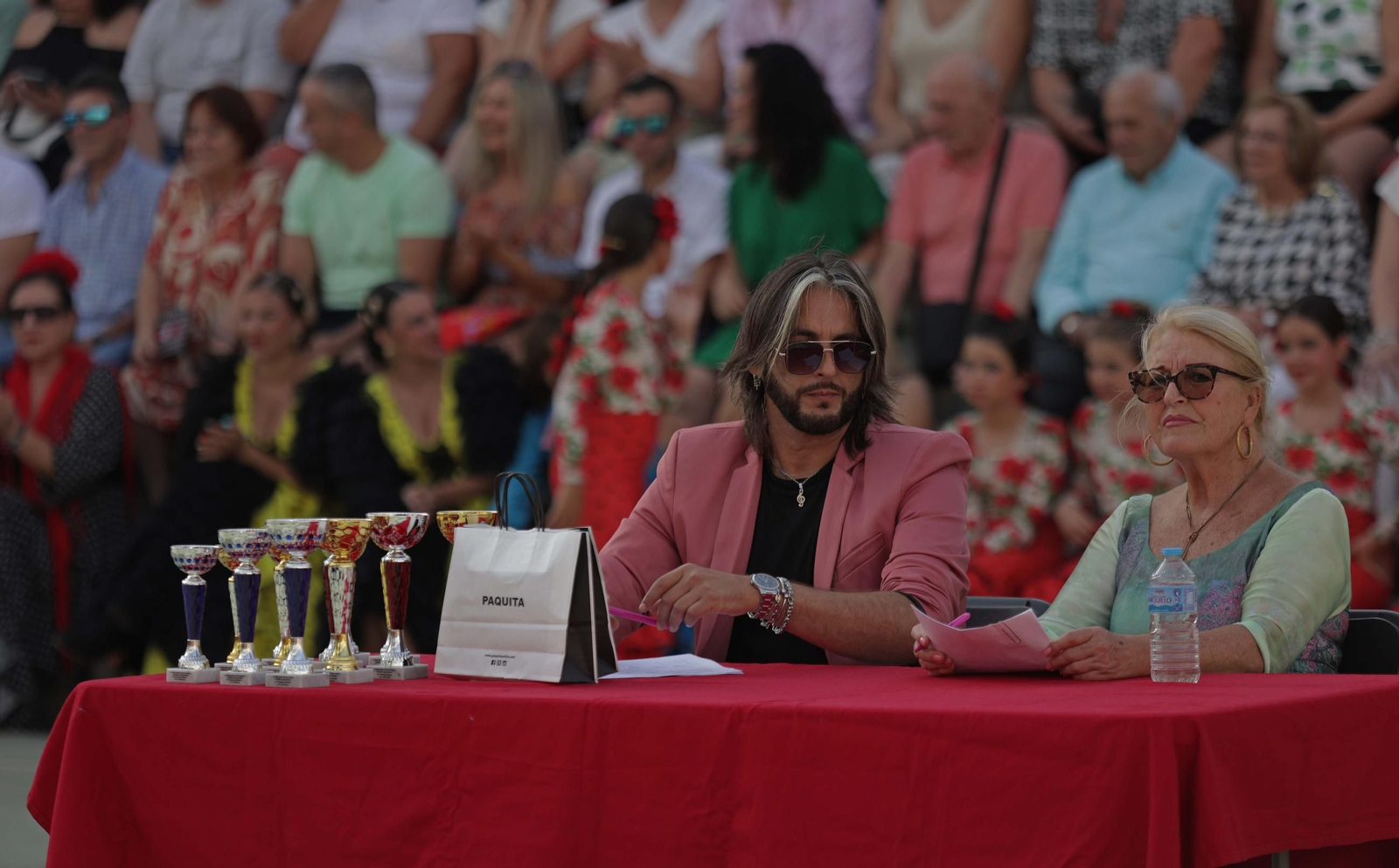 Fotos del I concurso de sevillanas 'Entre Volantes' en Algeciras