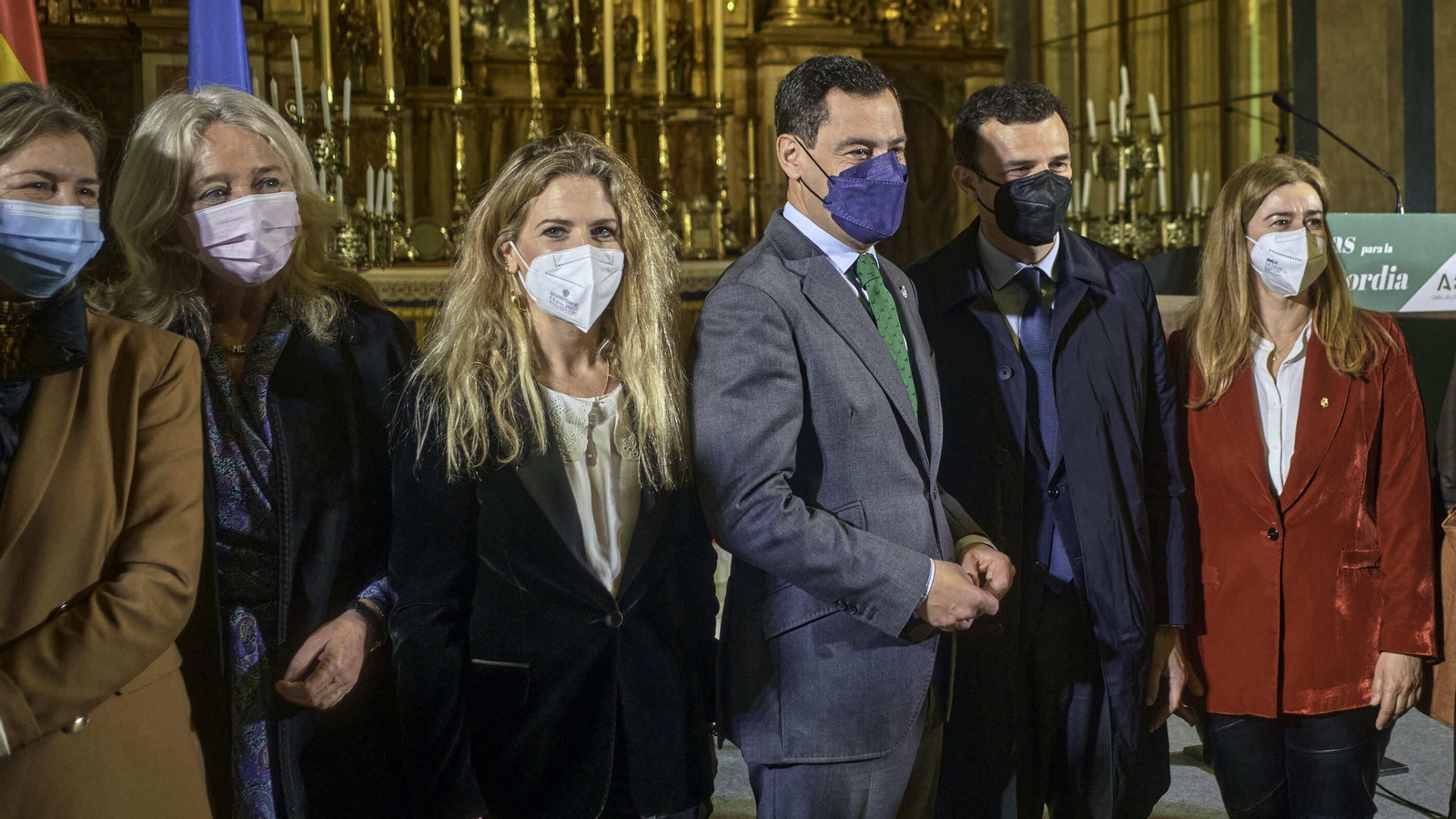Ana Mestre, Juanma Moreno y Bruno García, en un acto en Cádiz.