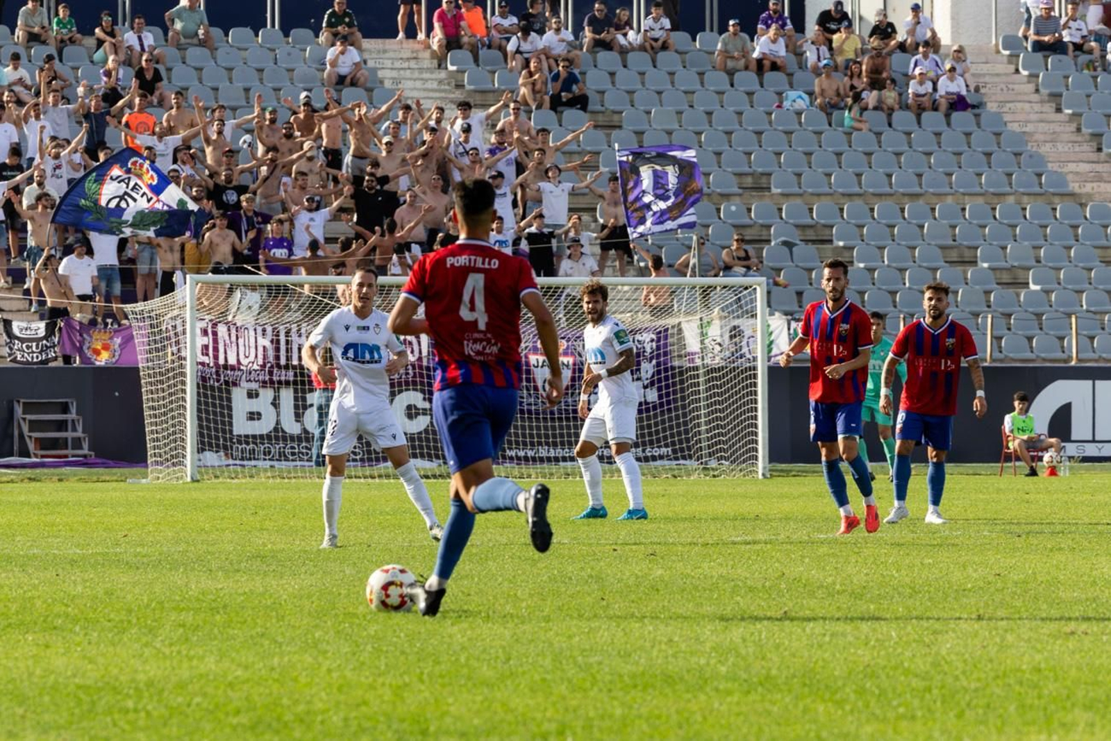 El triunfo del Real Jaén ante la UD Torre del Mar, en imágenes El triunfo del Real Jaén ante la UD Torre del Mar, en imágenes