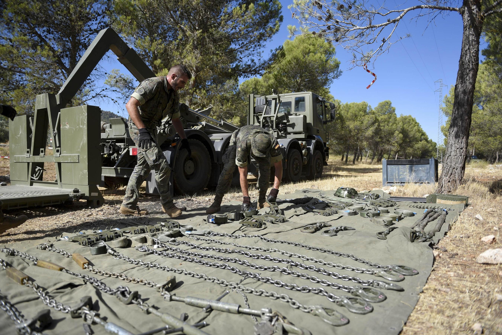 Imagen de unas maniobras del Ejercito de Tierra en Granada