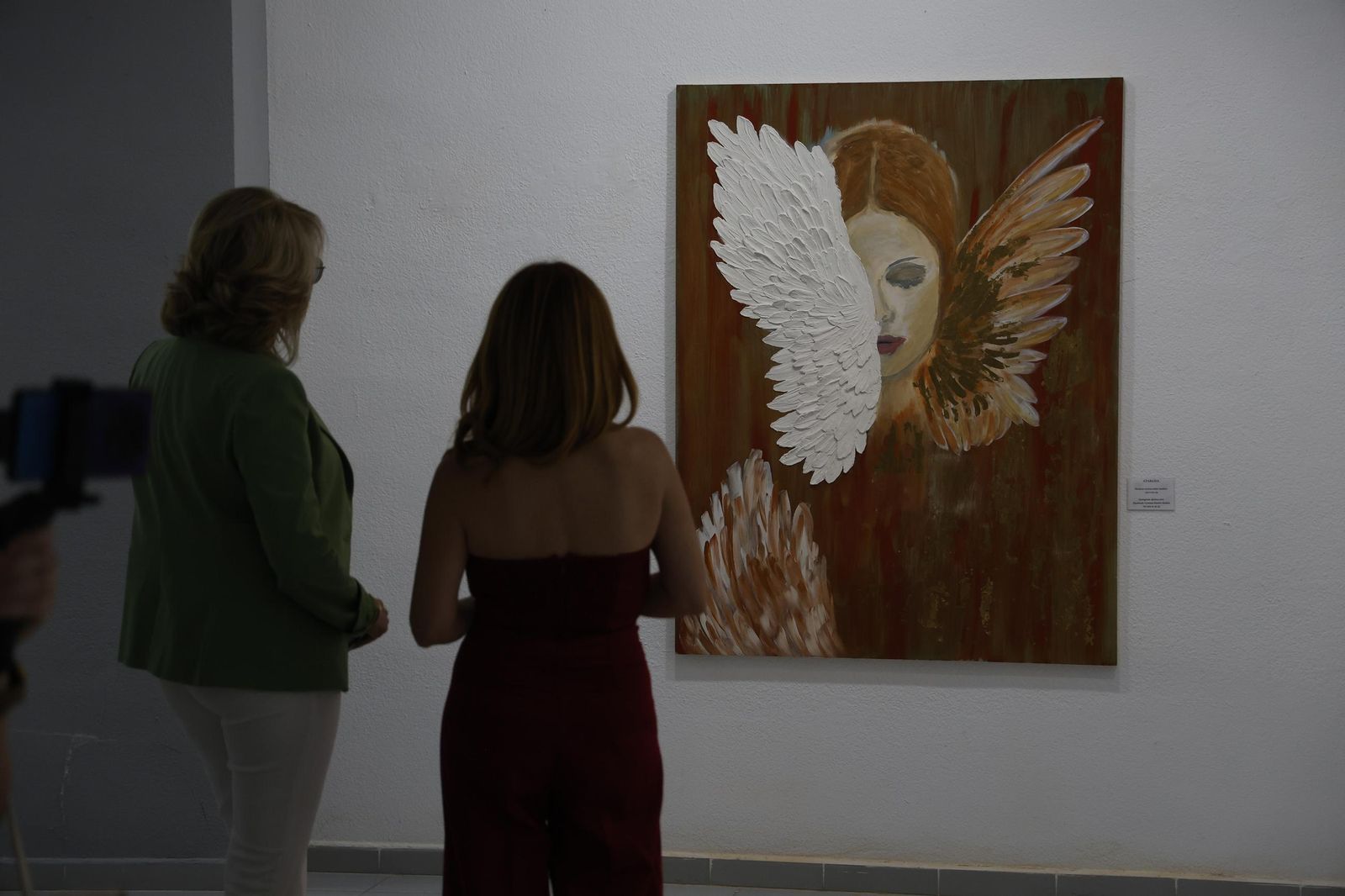 Cristina Harillo inaugura su exposición más personal en el centro de Algeciras