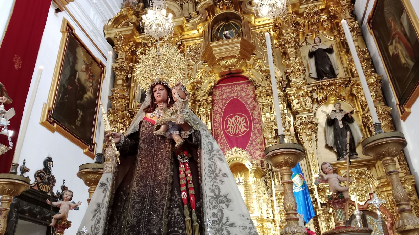 Así ha sido la despedida de los guardiamarinas de la Virgen del Carmen antes de embarcar en el 'Juan Sebastián de Elcano'