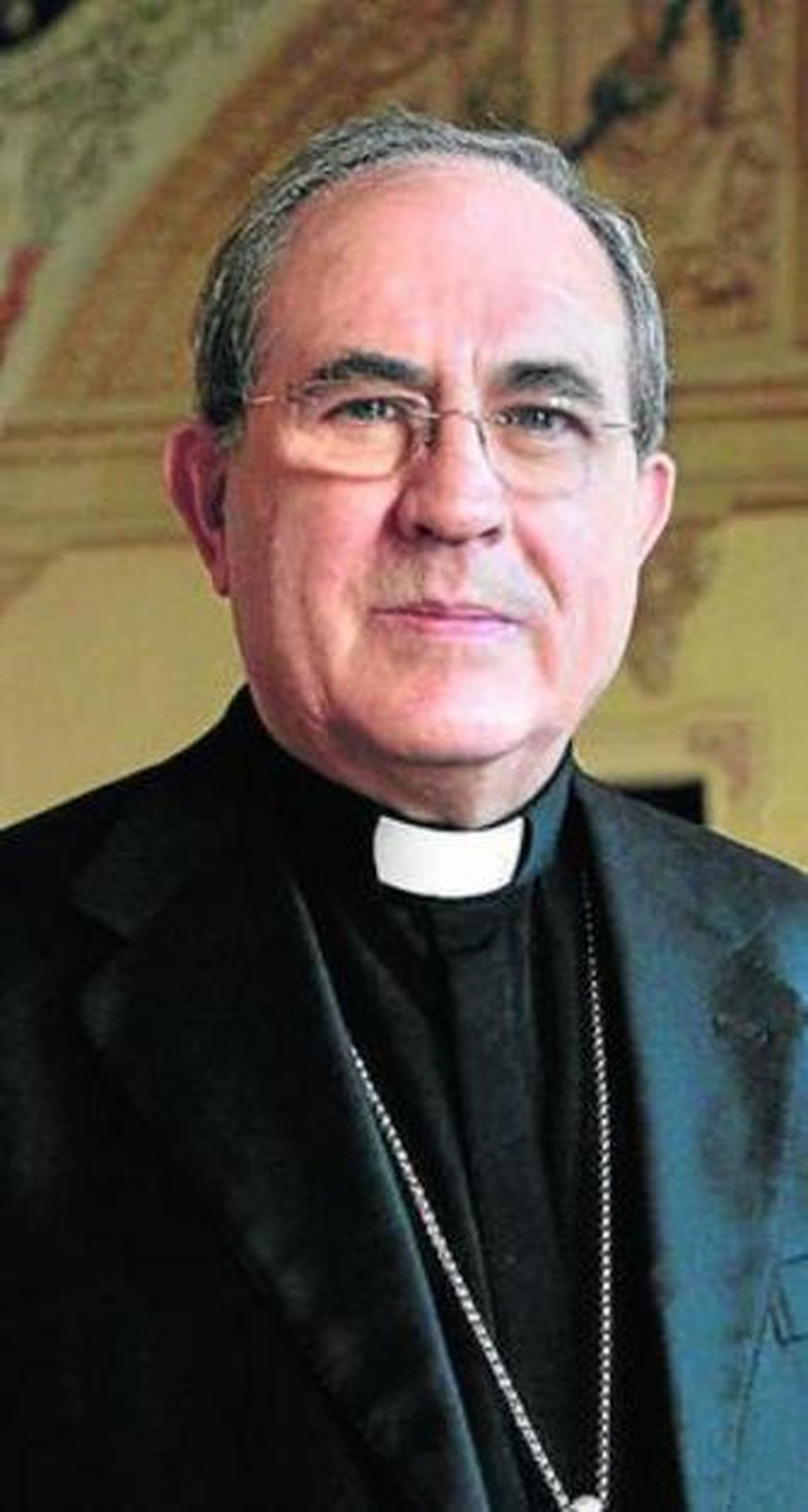Monseñor Asenjo.