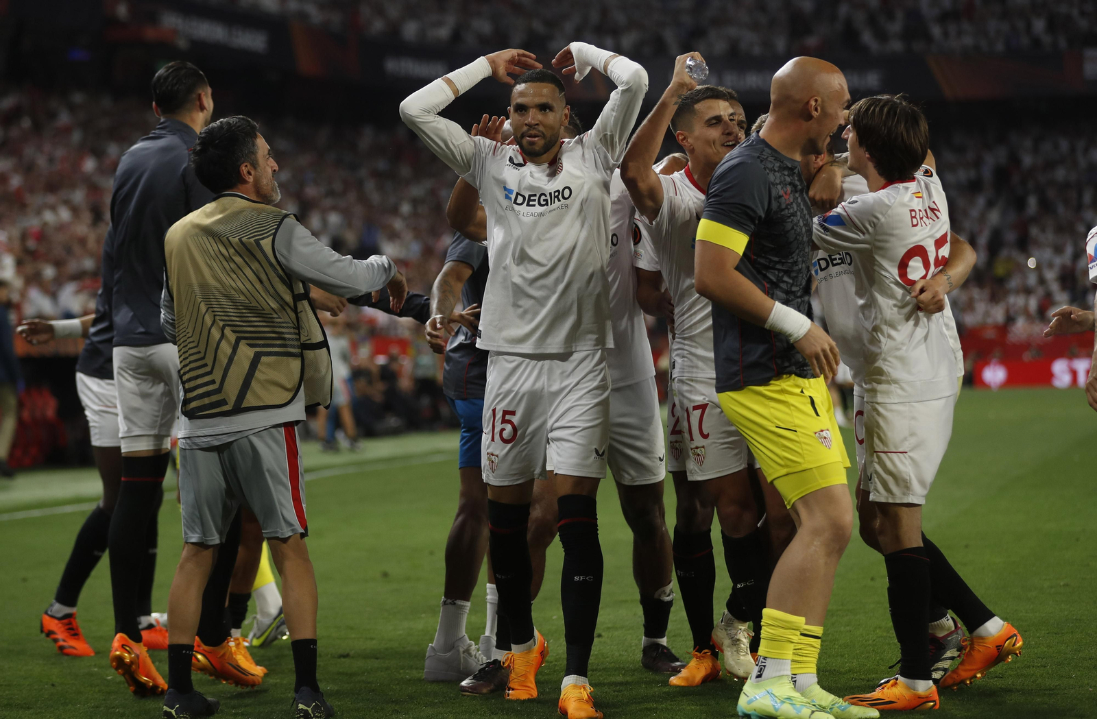 Las fotos del Sevilla-Manchester