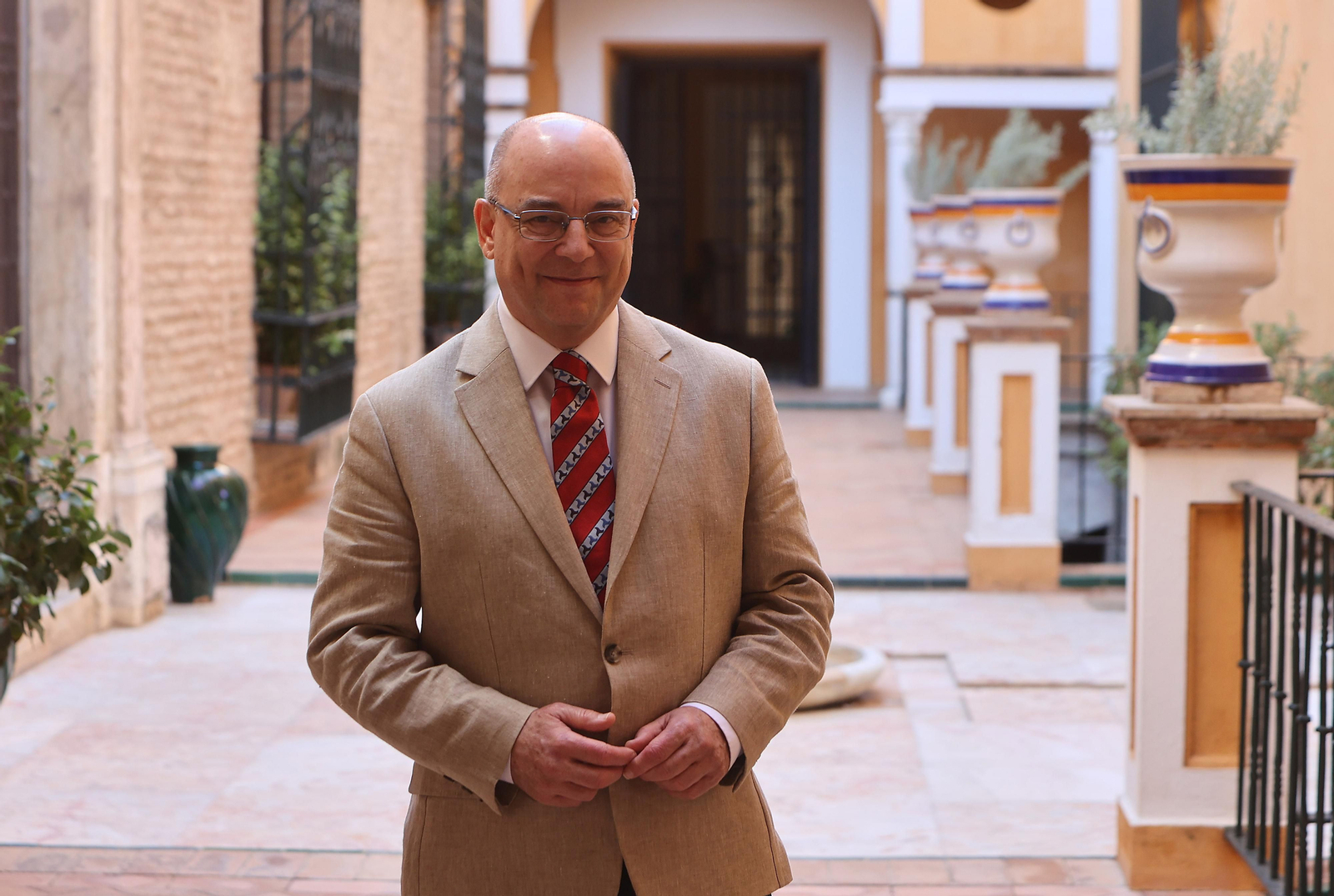 Andrés Luque Teruel, alcaide del Real Alcázar.