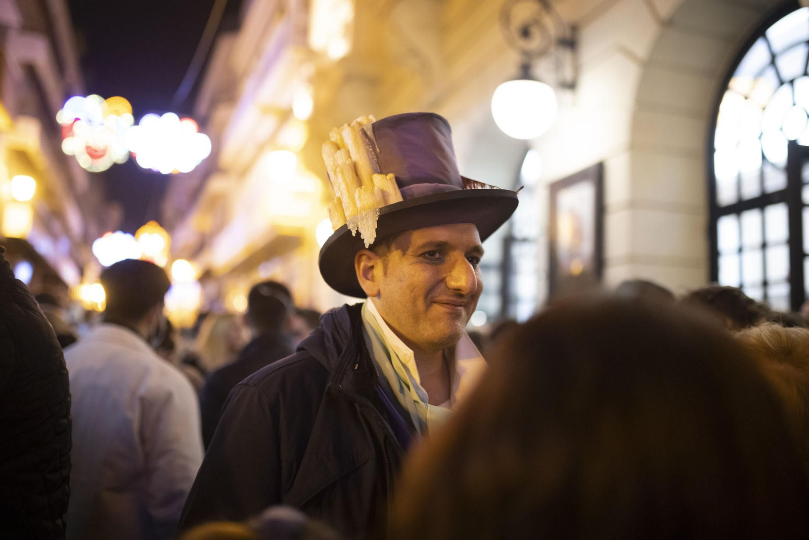 Imágenes del ambiente en el quinto día del concurso de agrupaciones del Carnaval Colombino