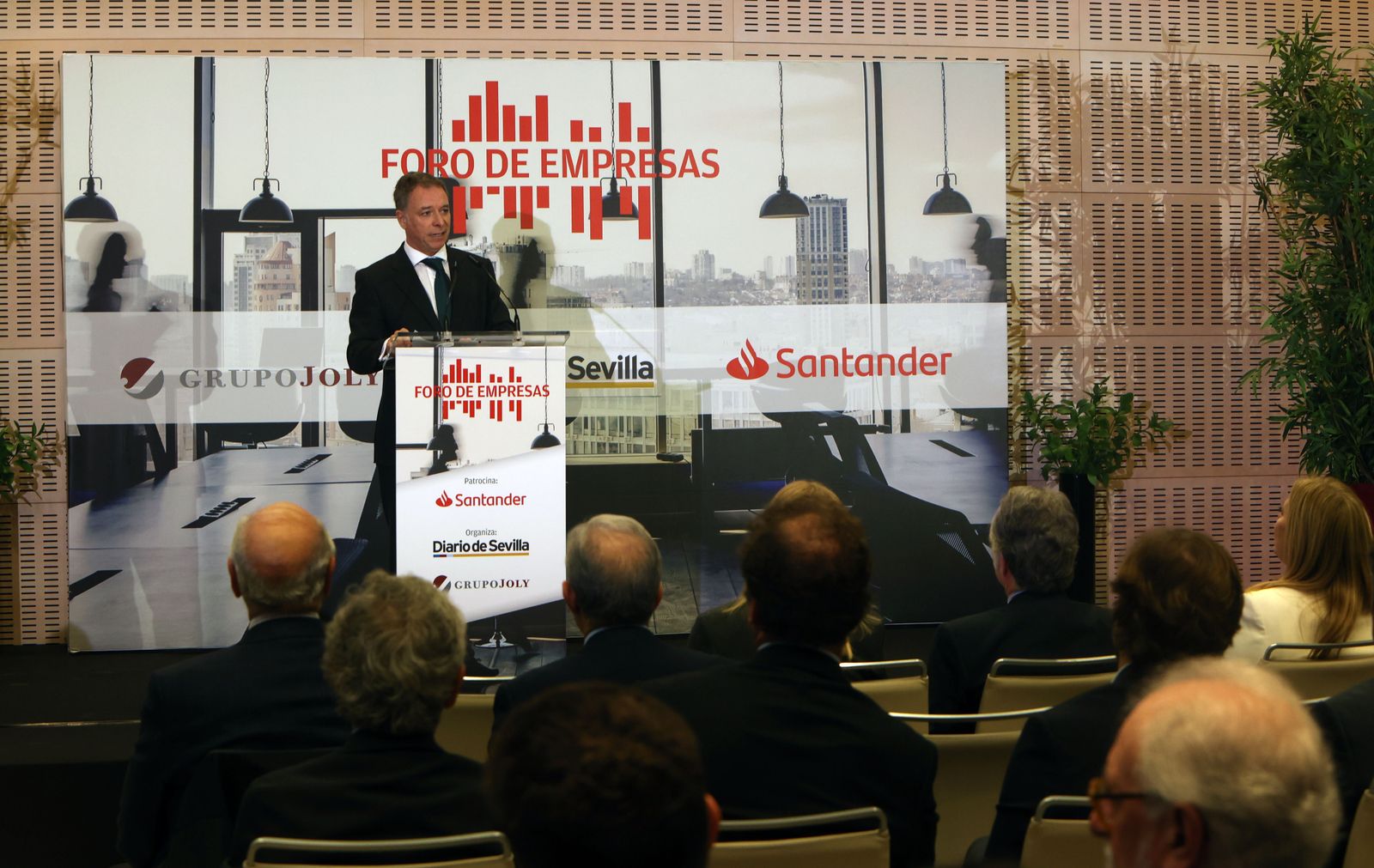 FORO EMPRESAS BANCO SANTANDER.Carolina España, consejera economía