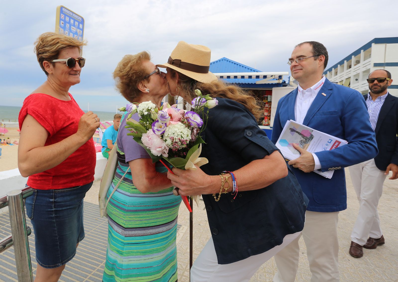 La Infanta Doña Elena asiste a varios talleres de prevención de la fundación Mapfre, en imágenes