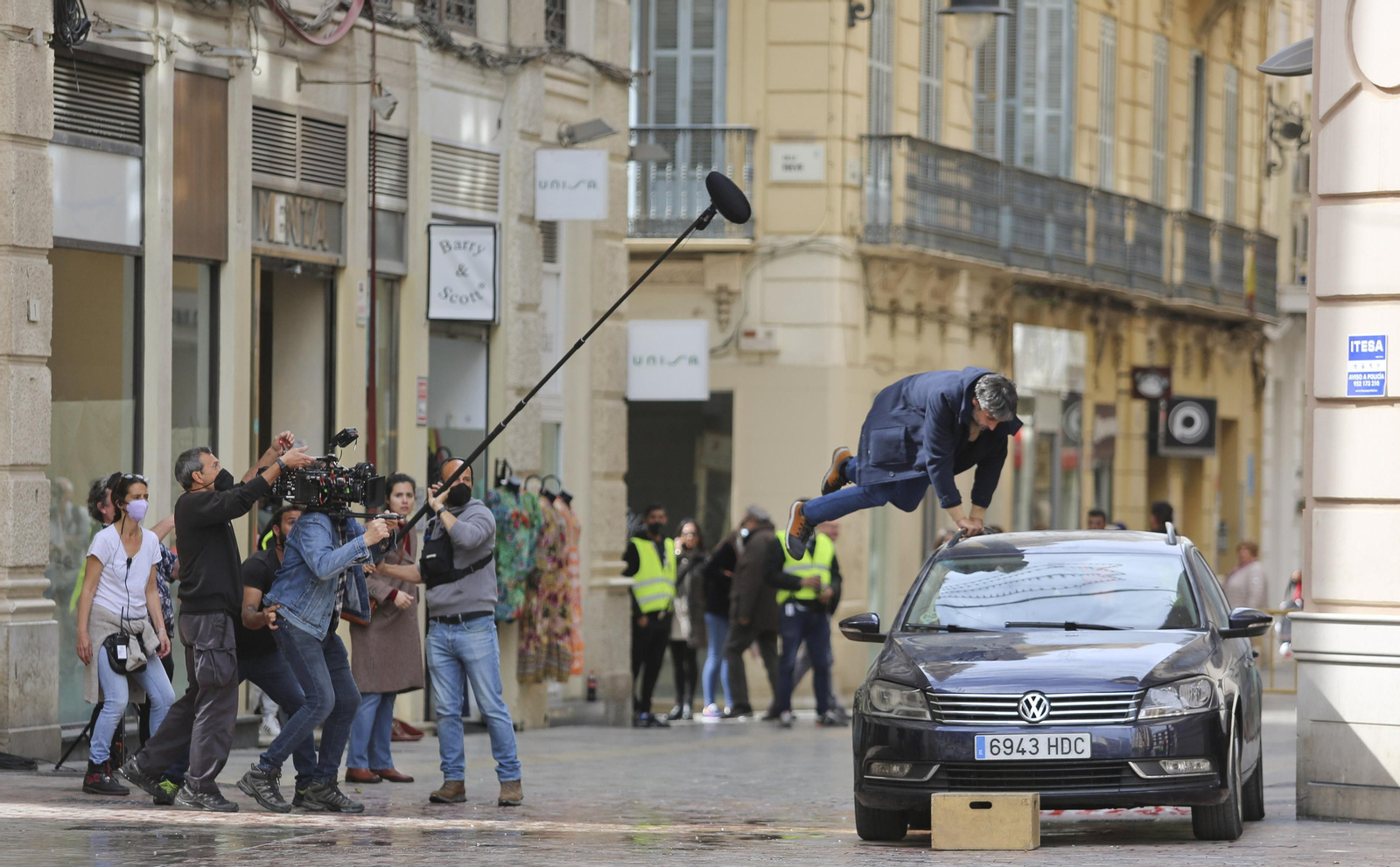 El rodaje de 'La chica de nieve' en Málaga, en fotos