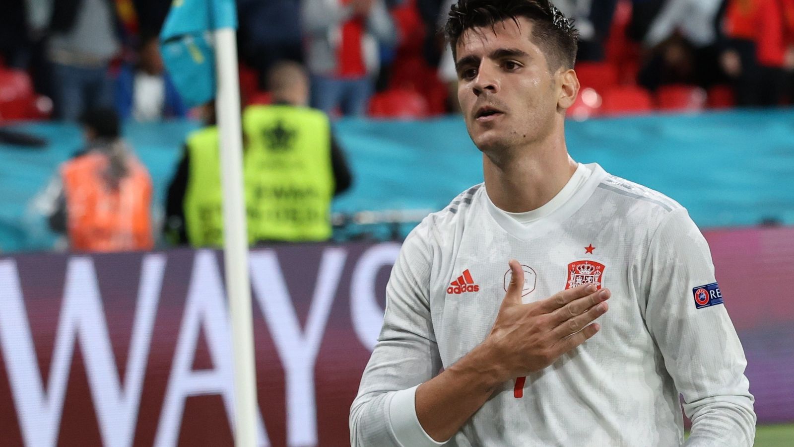 Morata celebra su gol.