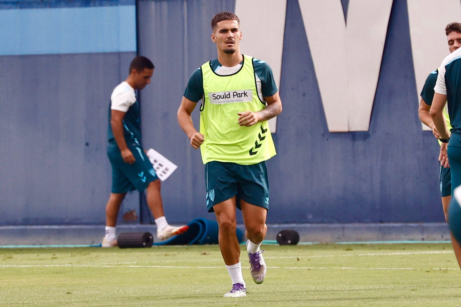 Rafita, del filial, novedad en el entrenamiento ante la baja de Carlos Puga