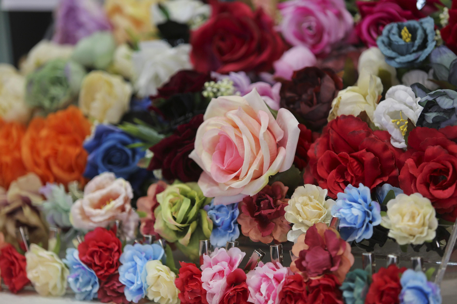 Las tendencias en trajes de flamenca para ir a la Feria de Málaga, en fotos
