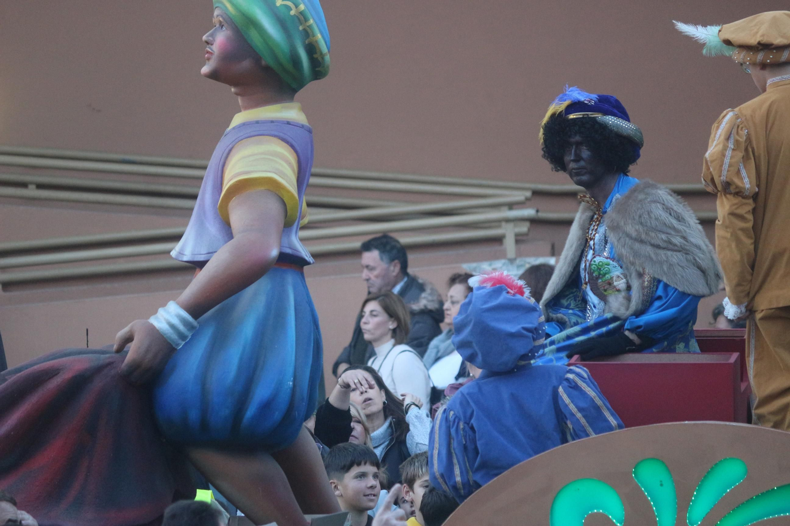 Así ha vivido el Río San Pedro su  original 'Cabalgata de la Ilusión'