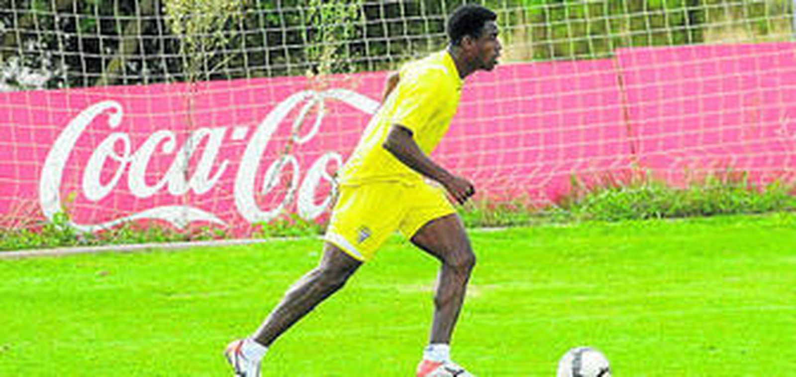 Ogbeche tendrá que esperar algún tiempo antes de volver.