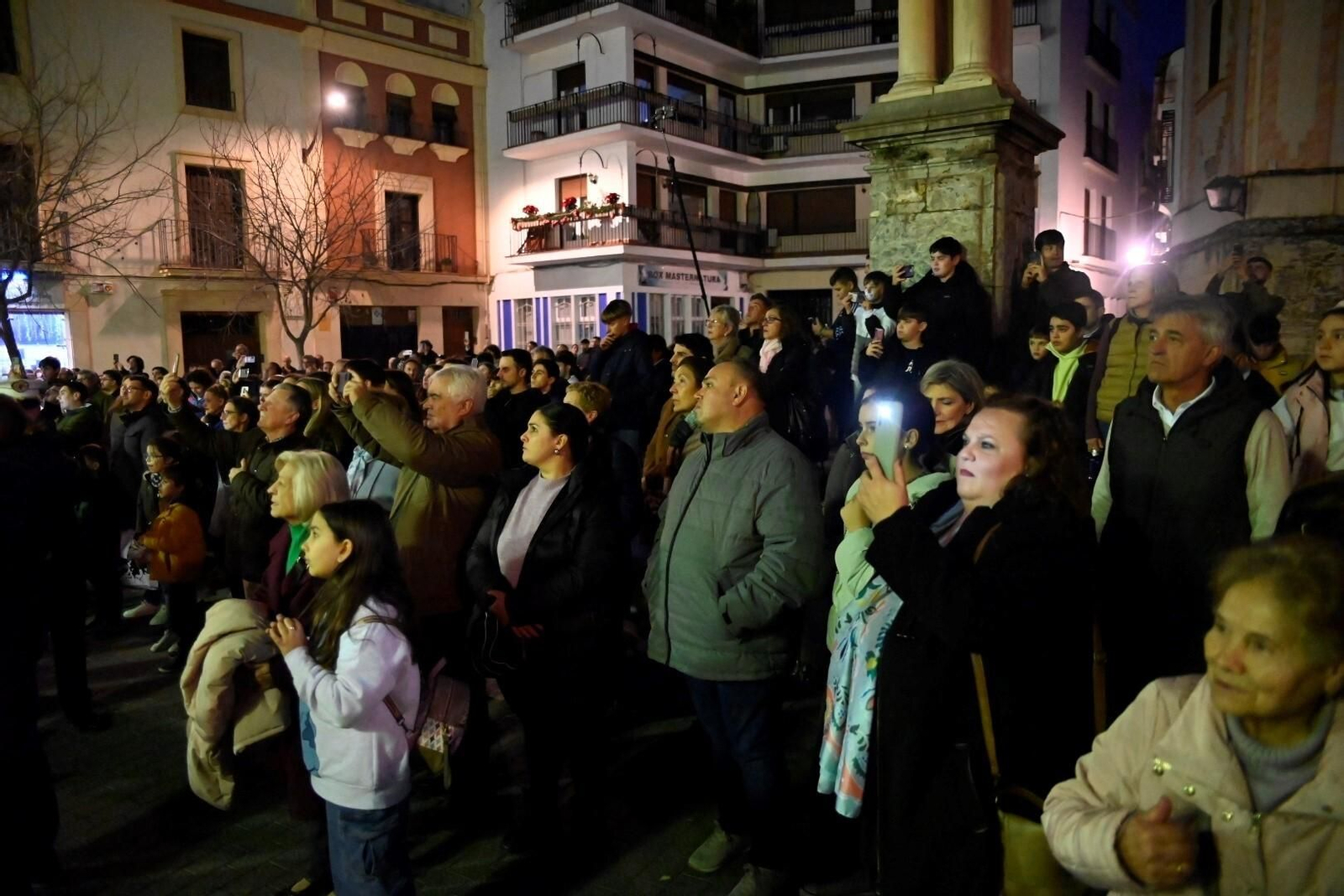 La procesión del Niño Jesús de la Compañía de Córdoba, en imágenes