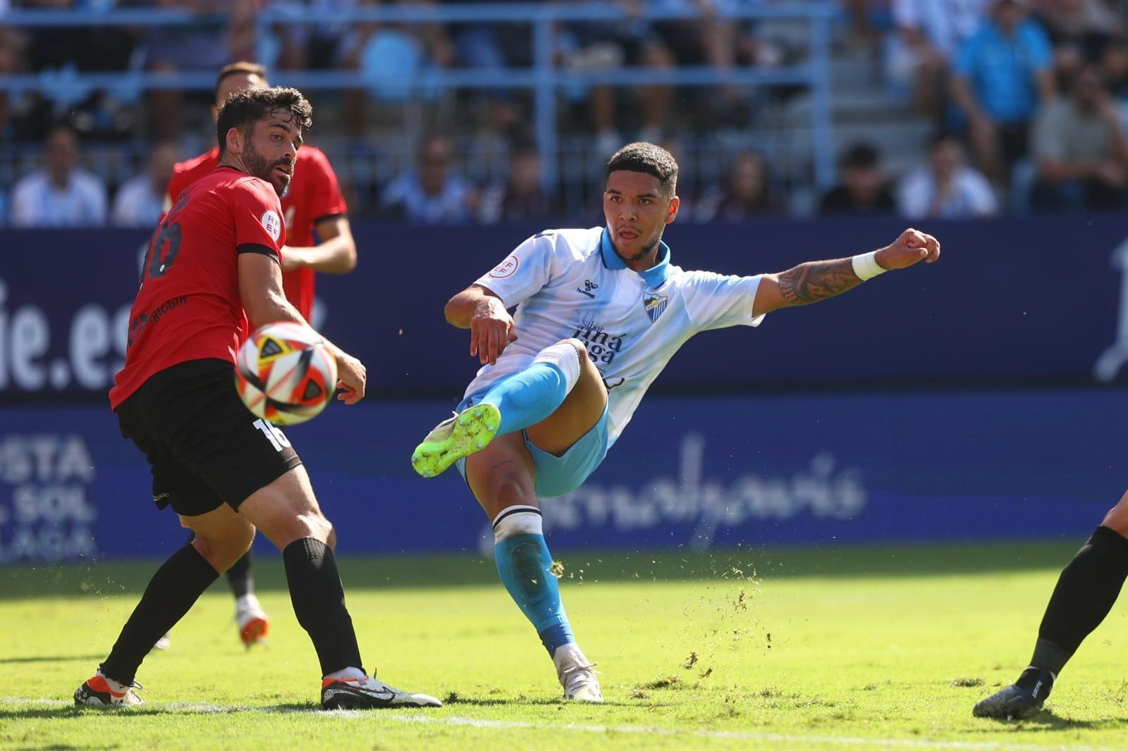 El Málaga CF-Melilla, en fotos