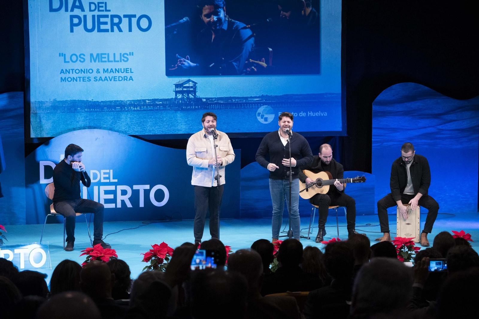 Imágenes del acto de celebración del Día del Puerto, en Huelva