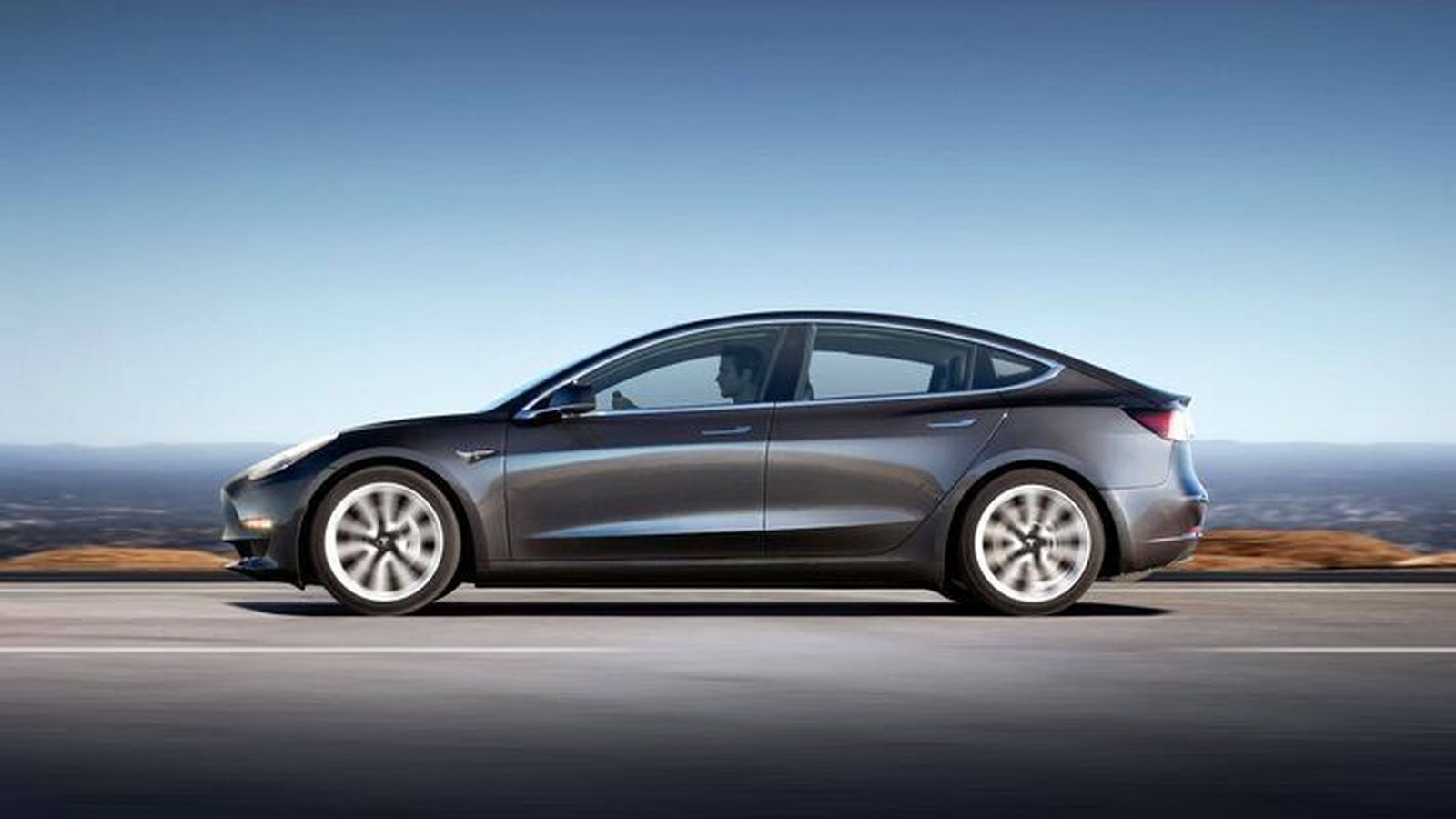 El Tesla Model 3, un coche eléctrico que ronda los 50.000 euros.