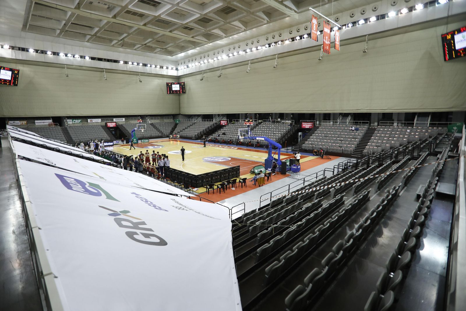 El Palacio de Deportes no tendrá un aspecto tan desolador mañana ante el Real Murcia.