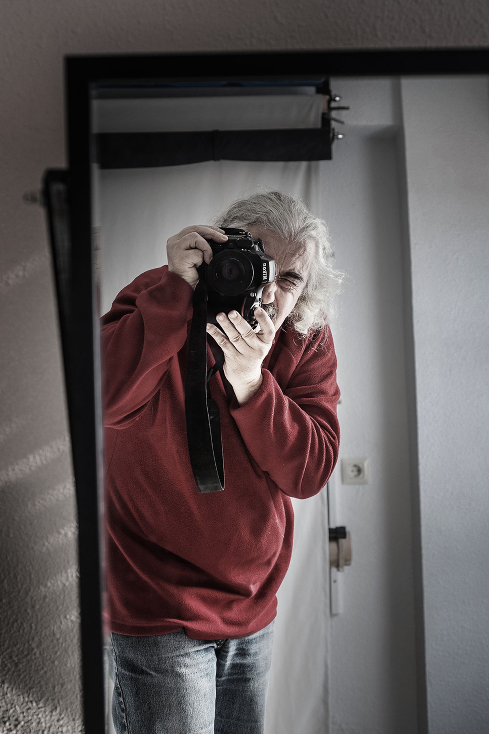 Carlos de Paz expone ‘Soledad compartida’ en MECA.