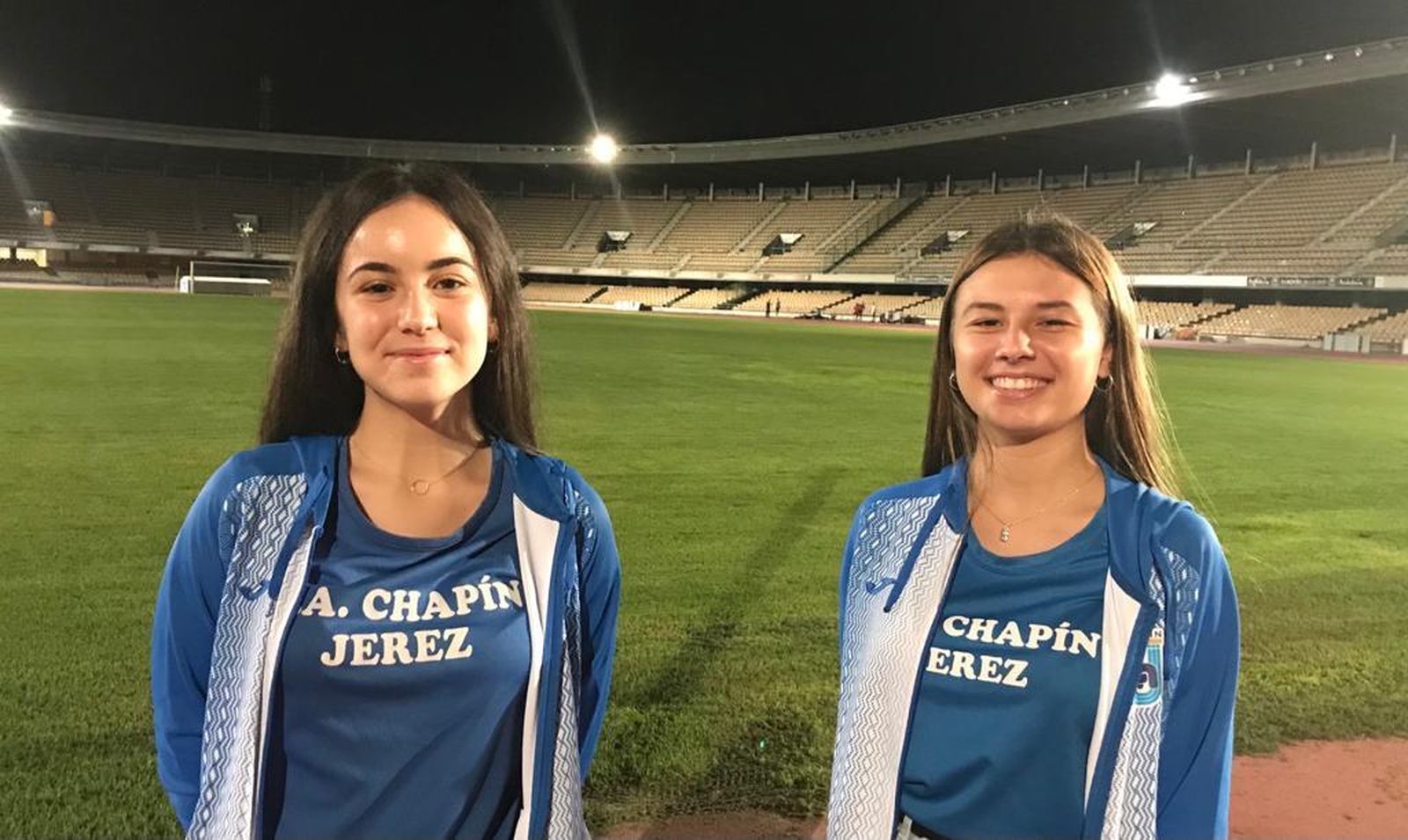 Silvia Aguilar y Ana Sánchez, en Chapín durante un entrenamiento.