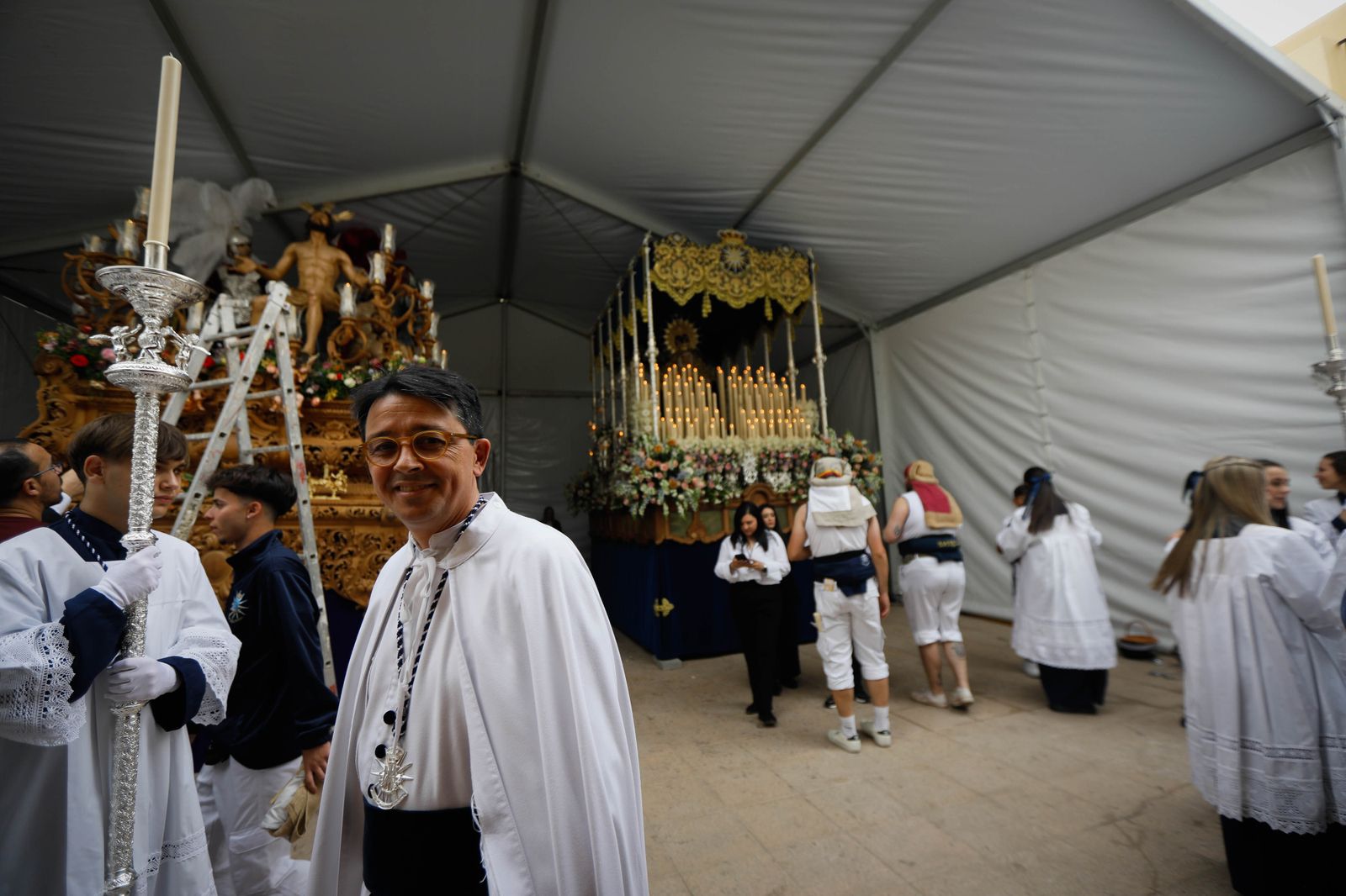 Mira como la cena sale a las calles de Almería tras las lluvias