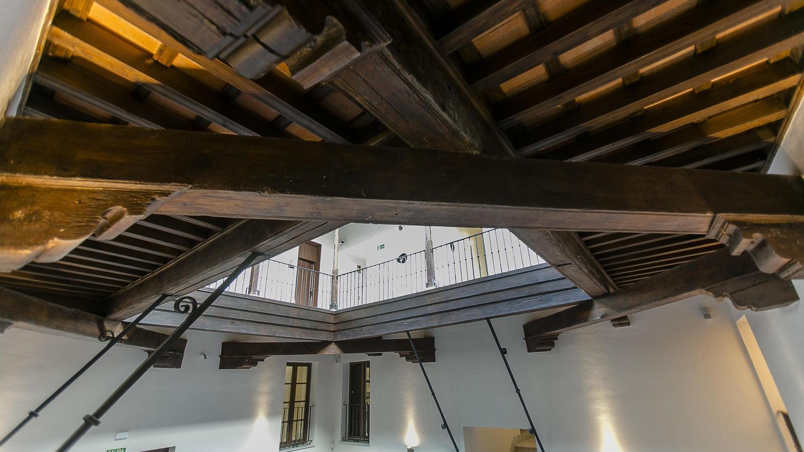 Patio principal de Manuel Rancés.