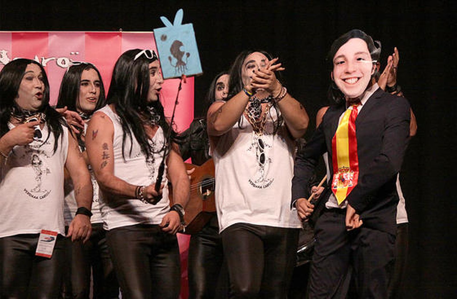 Murga - Los hombres de negro.

Foto: Canterla