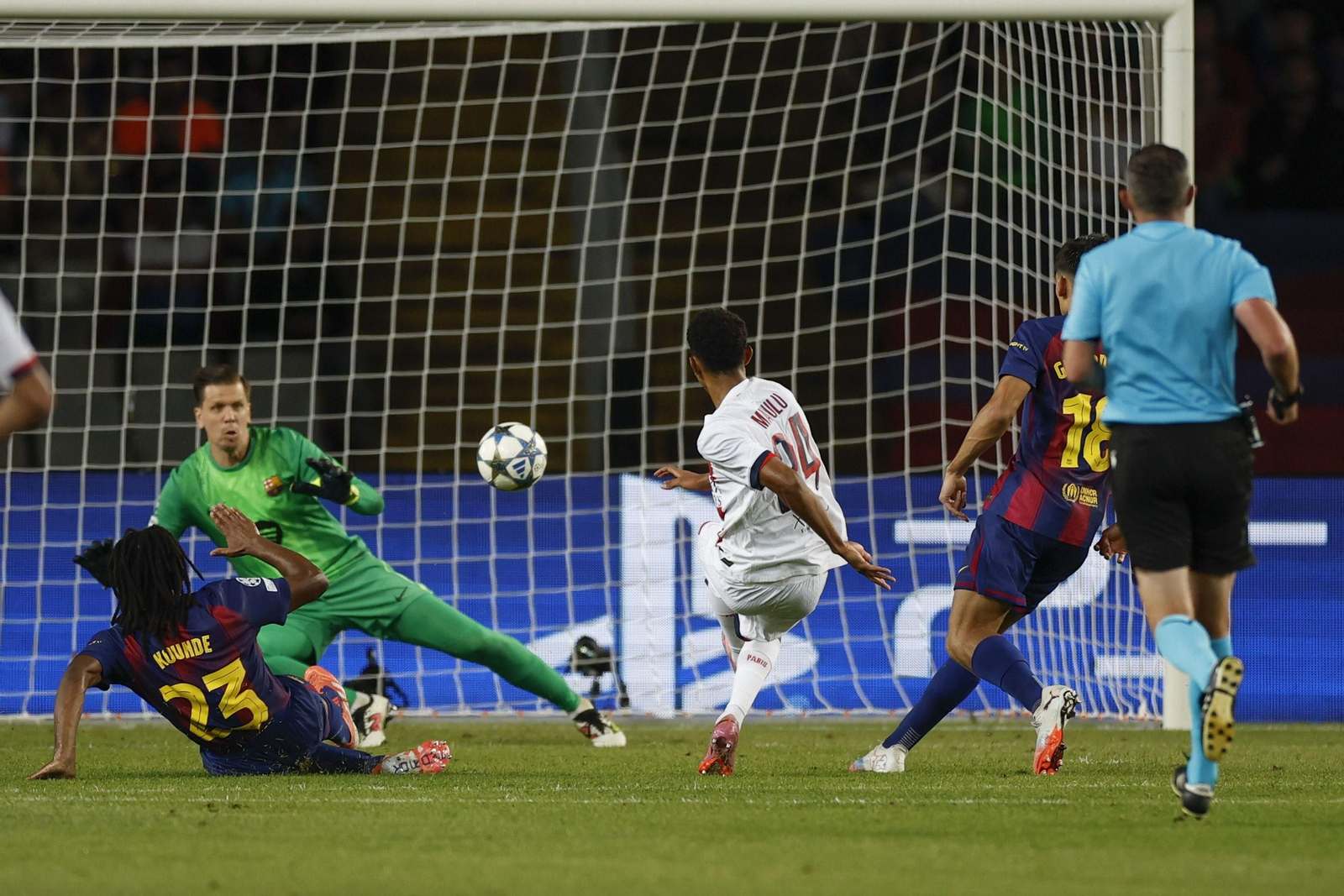 Las mejores fotos del Barcelona-PSG