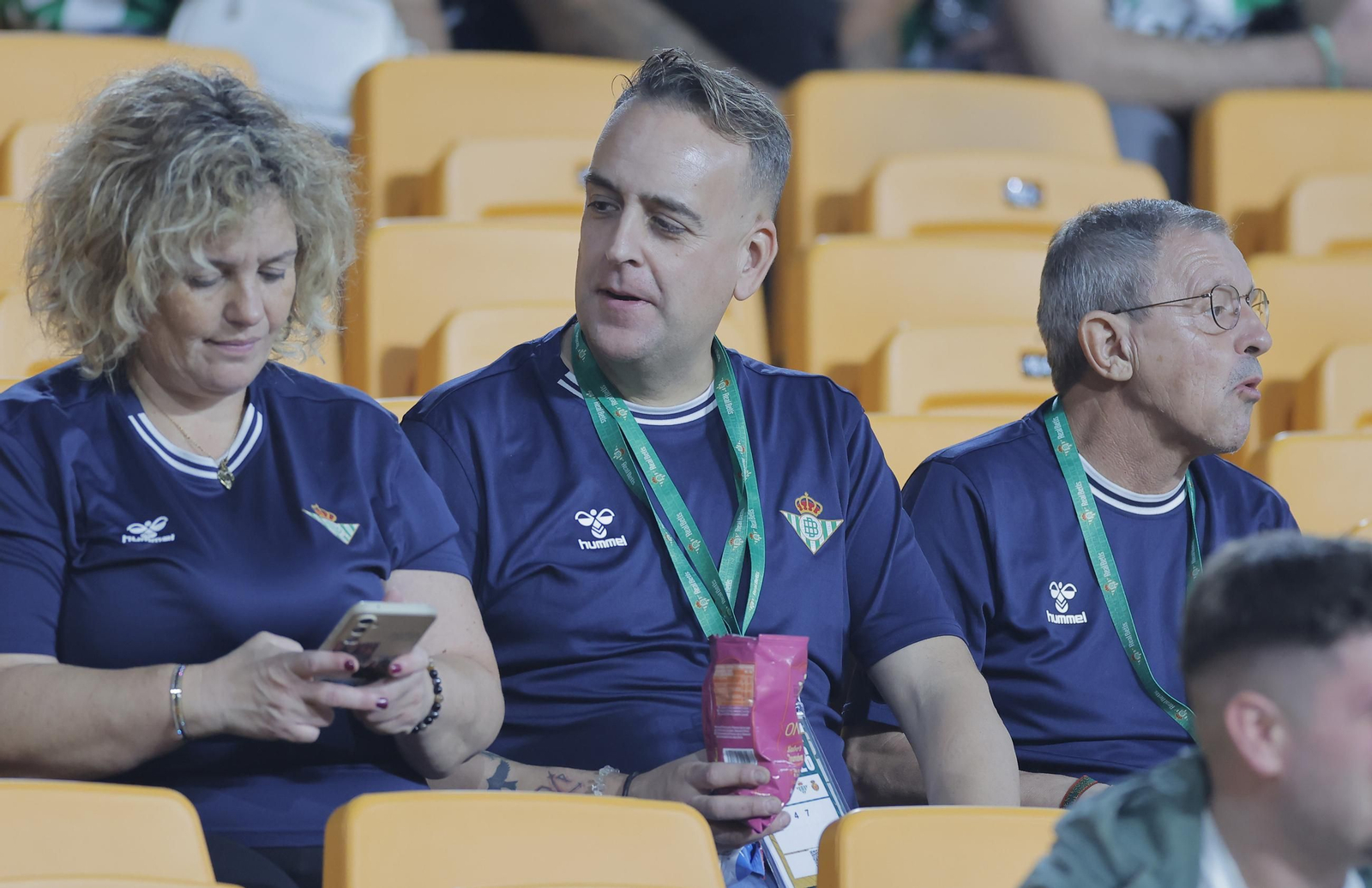 Búscate en las fotos del Betis - Mallorca