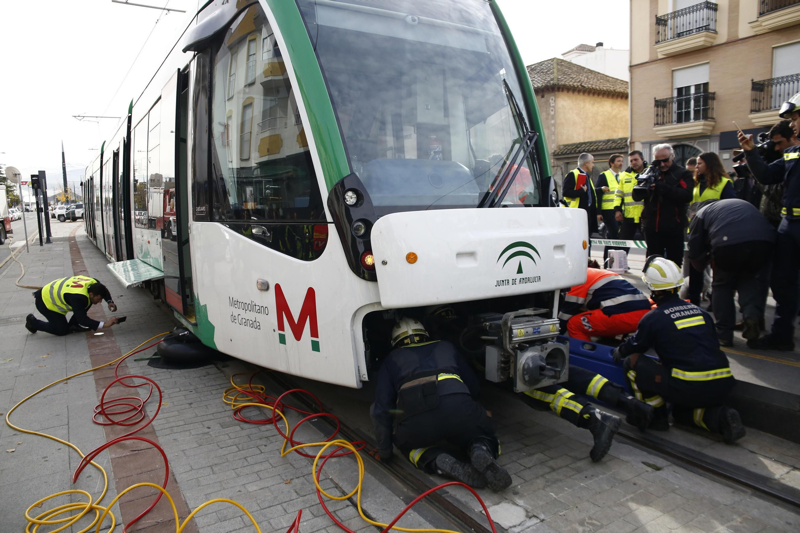 Simulación de un atropello en la parada del Metro