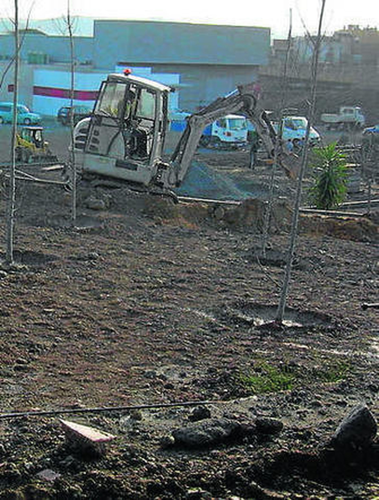 Nuevo vial de acceso.