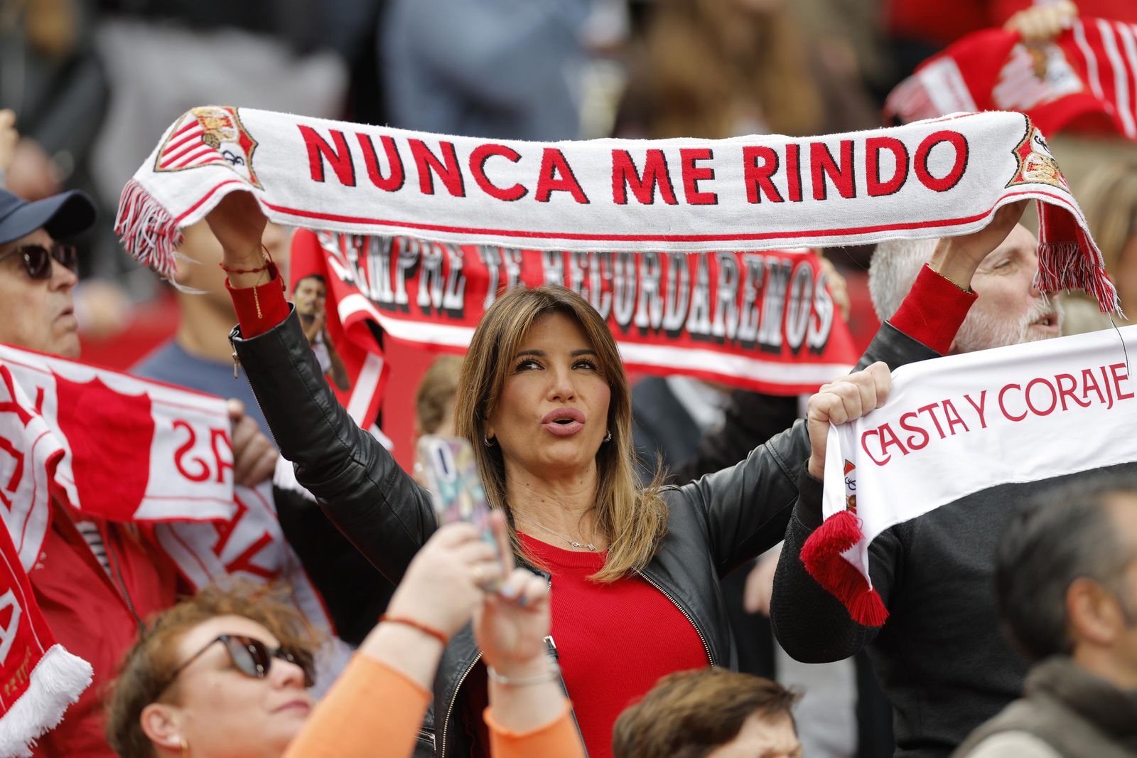 Búscate en las fotos del Sevilla fc - Athletic club