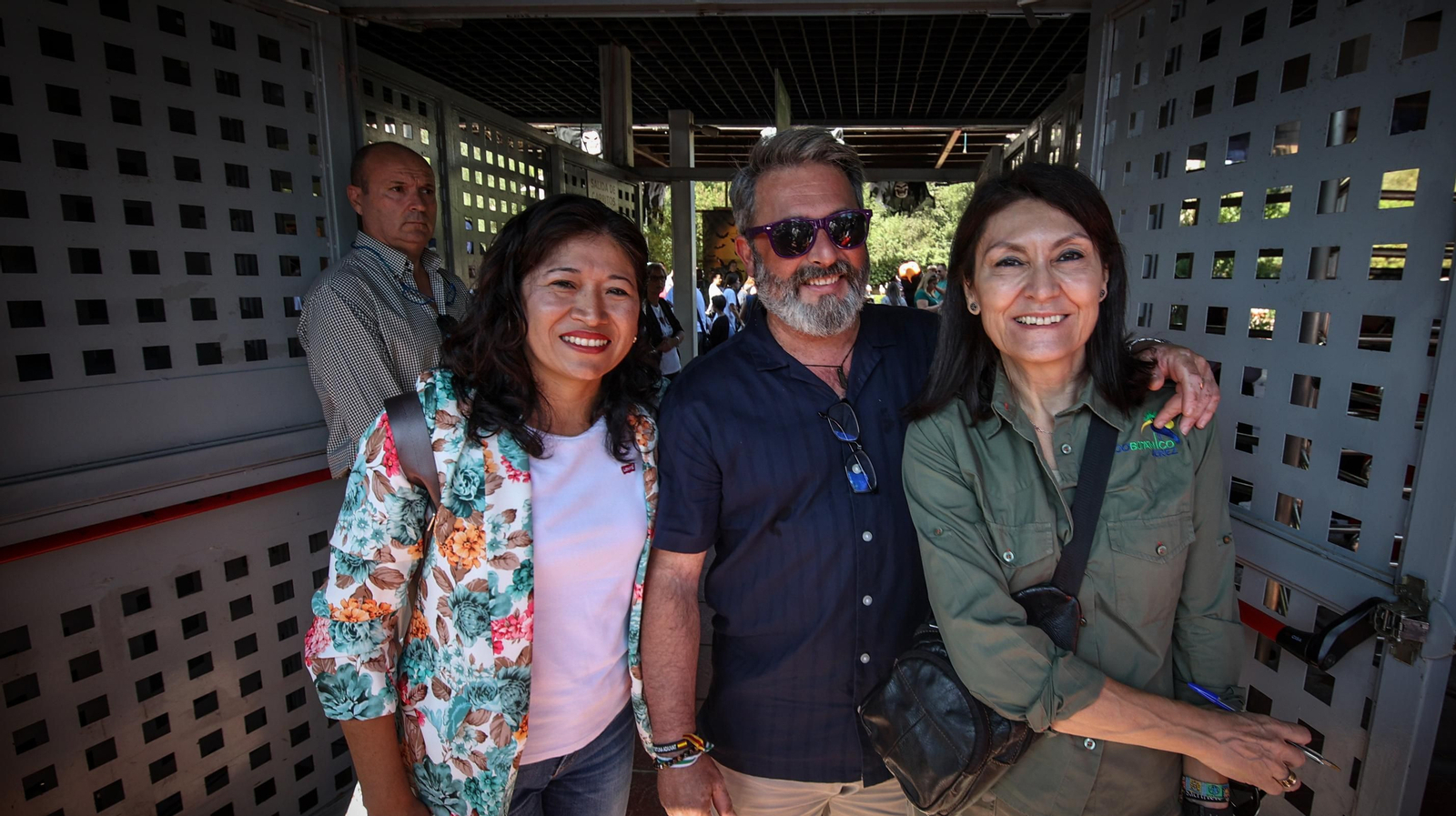 Miles de asistentes a la fiesta de Halloween en el Zoo de Jerez