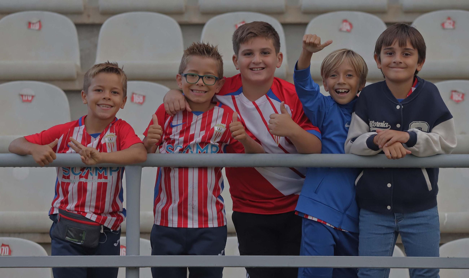 Búscate en el Nuevo Mirador durante el Algeciras - Murcia