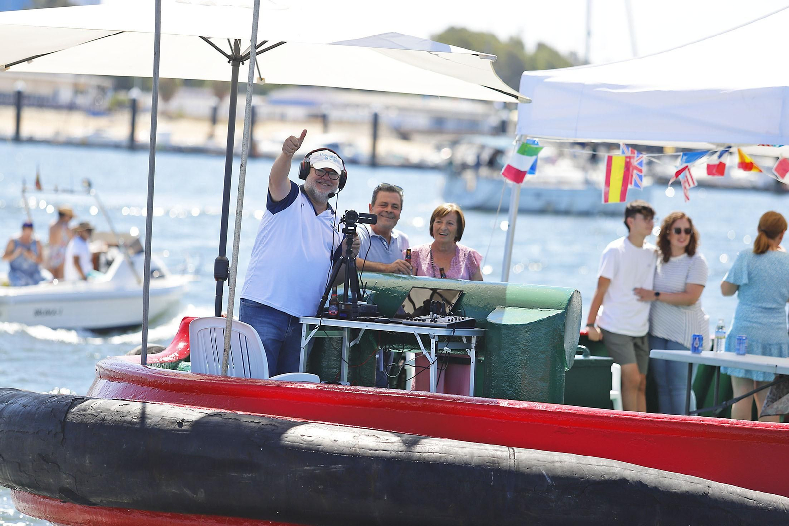 Las imágenes de la Virgen del Carmen por la Ría de Huelva