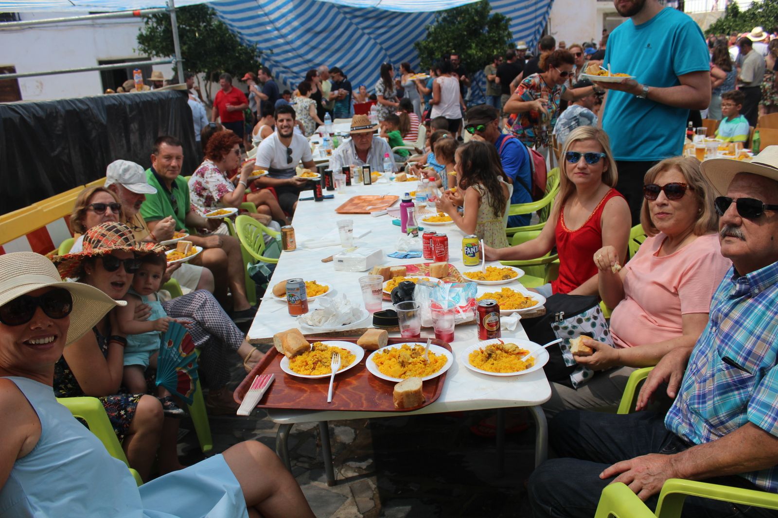 Fotogalería de la paella gigante de Velefique