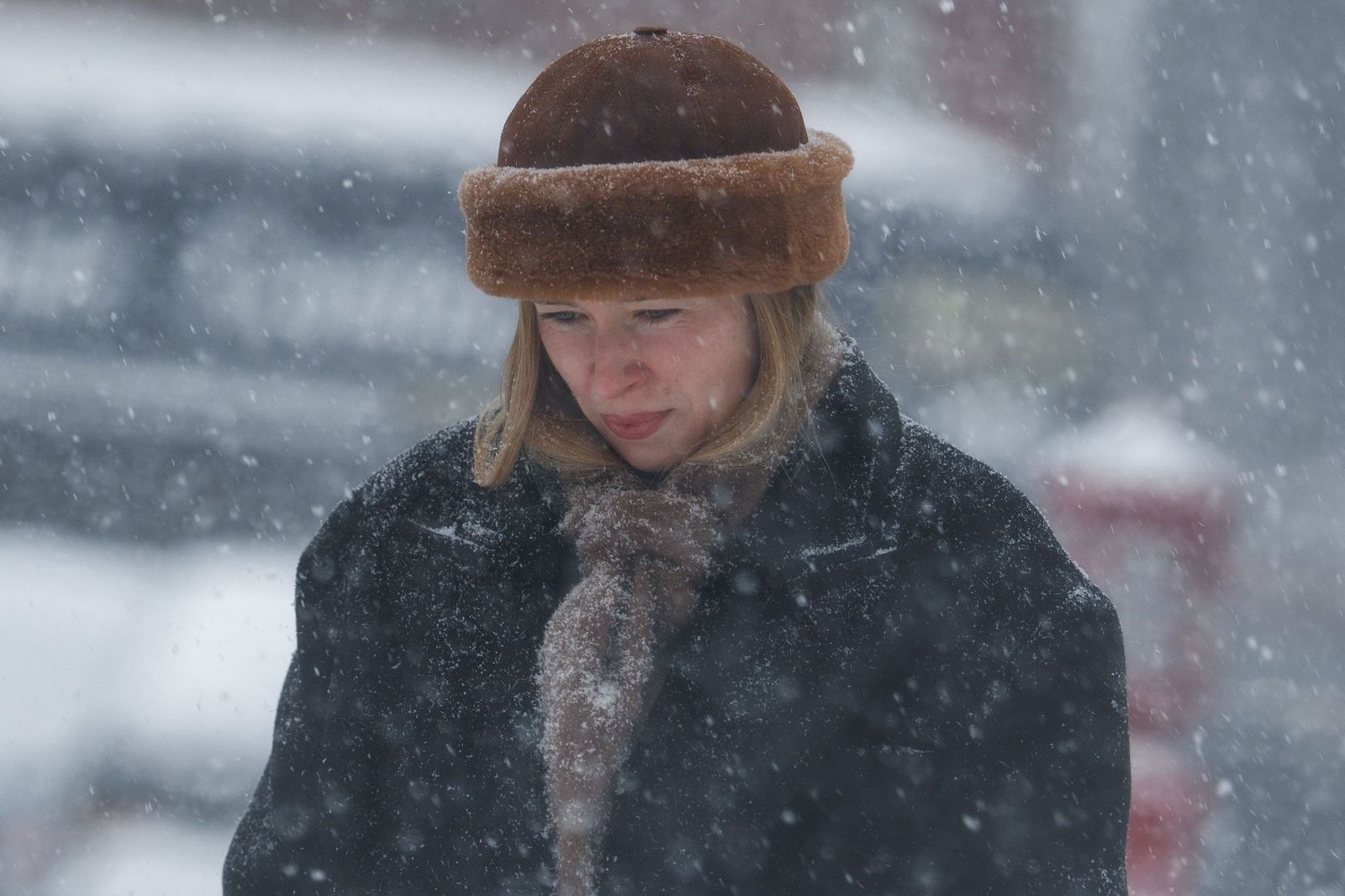 Las gélidas y blancas imágenes que deja la tormenta monstruosa en los EEUU